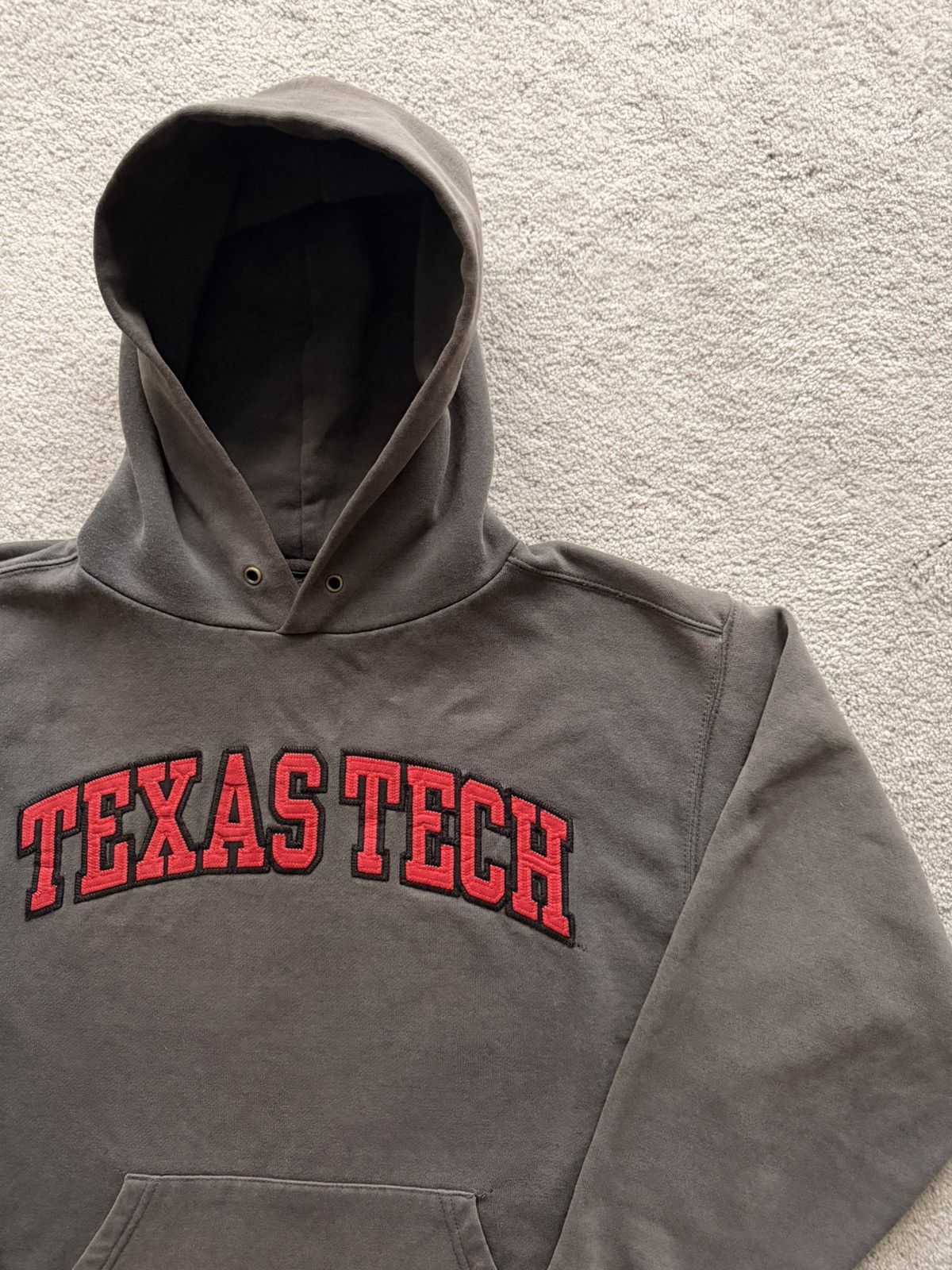 Vintage Vintage Jansport Texas Tech Hoodie Akimbo Size US M / EU 48-50 / 2 - 1 Thumbnail
