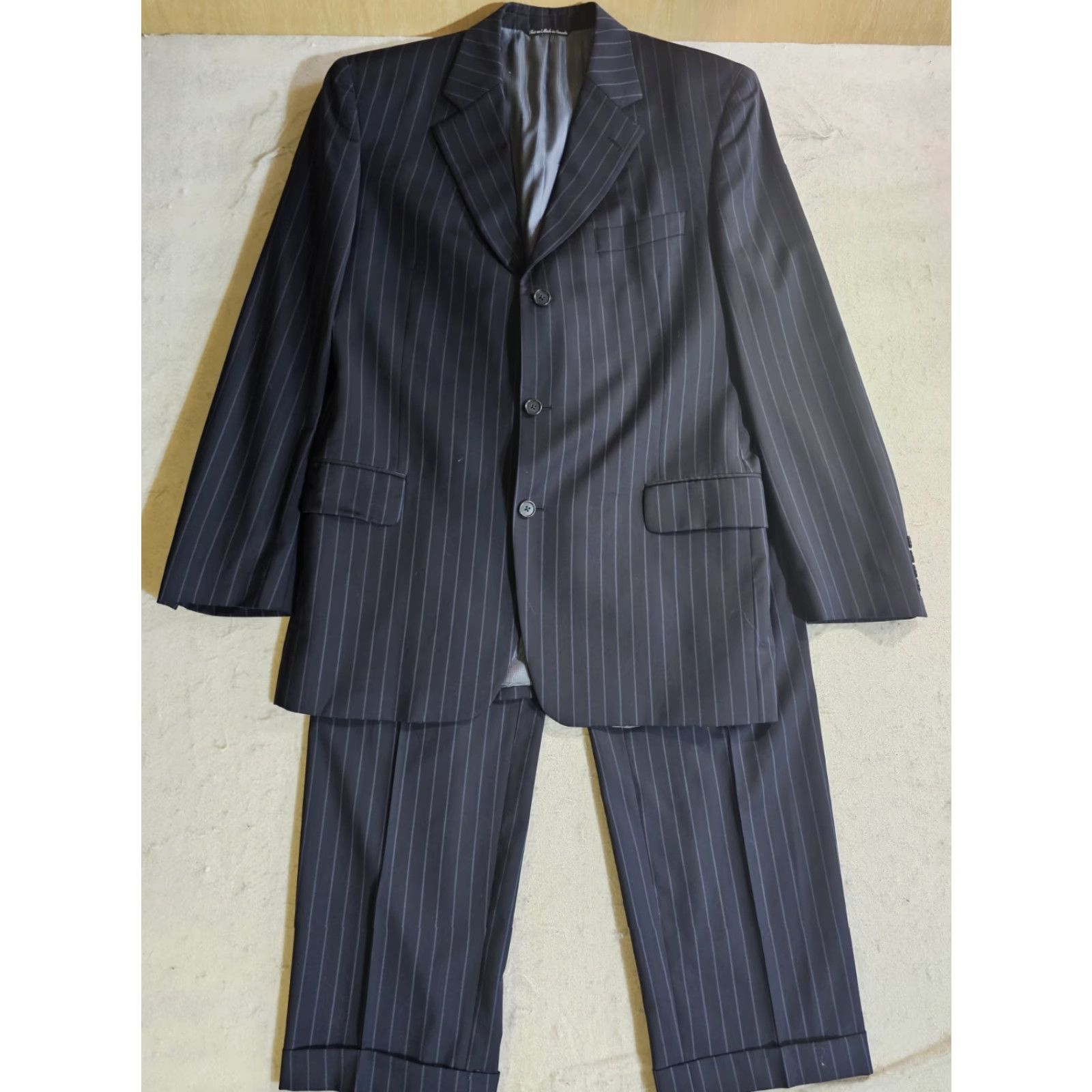 Jack Victor VINTAGE Jack Victor Classic Estrato Super 110's 2pc Suit Navy Pin Striped Wool 42L 34x30 Mens Size 44R - 2 Thumbnail