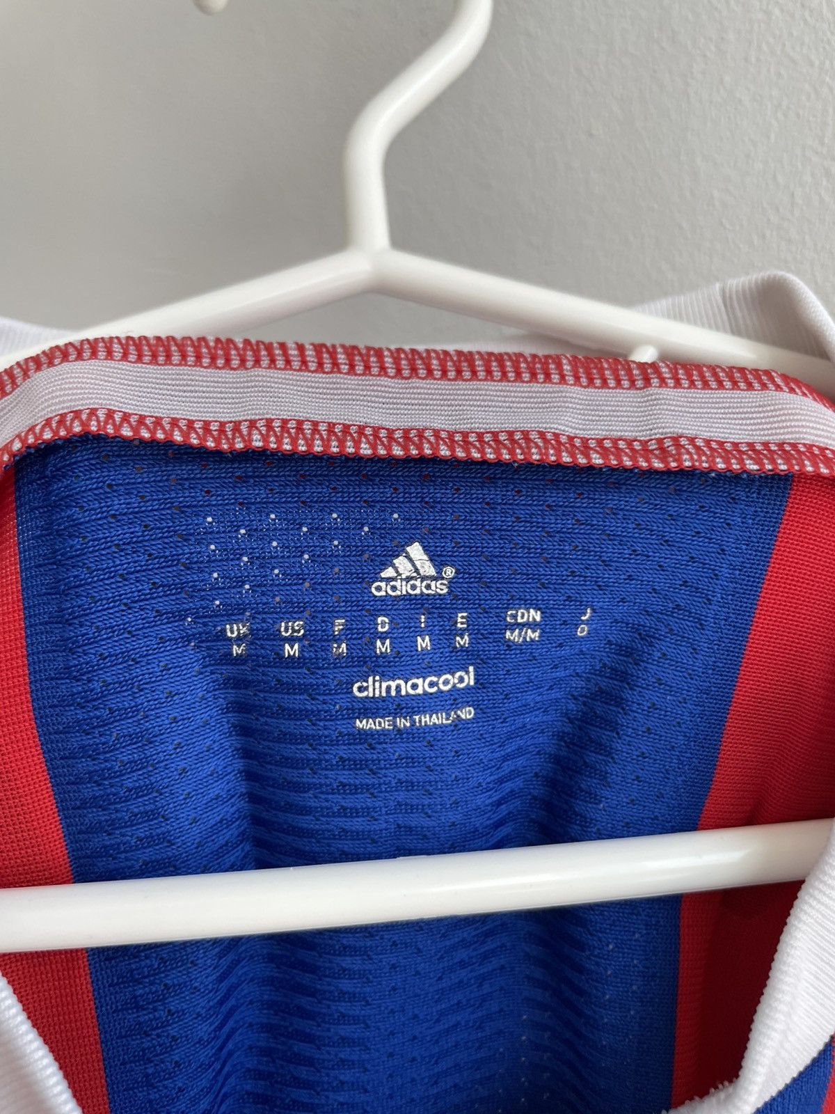 Adidas Bayern Munchen FC 2014 2015 Home Footbal Soccer Jersey Shirt Size US M / EU 48-50 / 2 - 10 Thumbnail