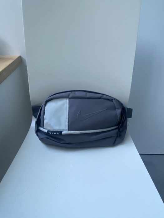 crossbody sling bag nike