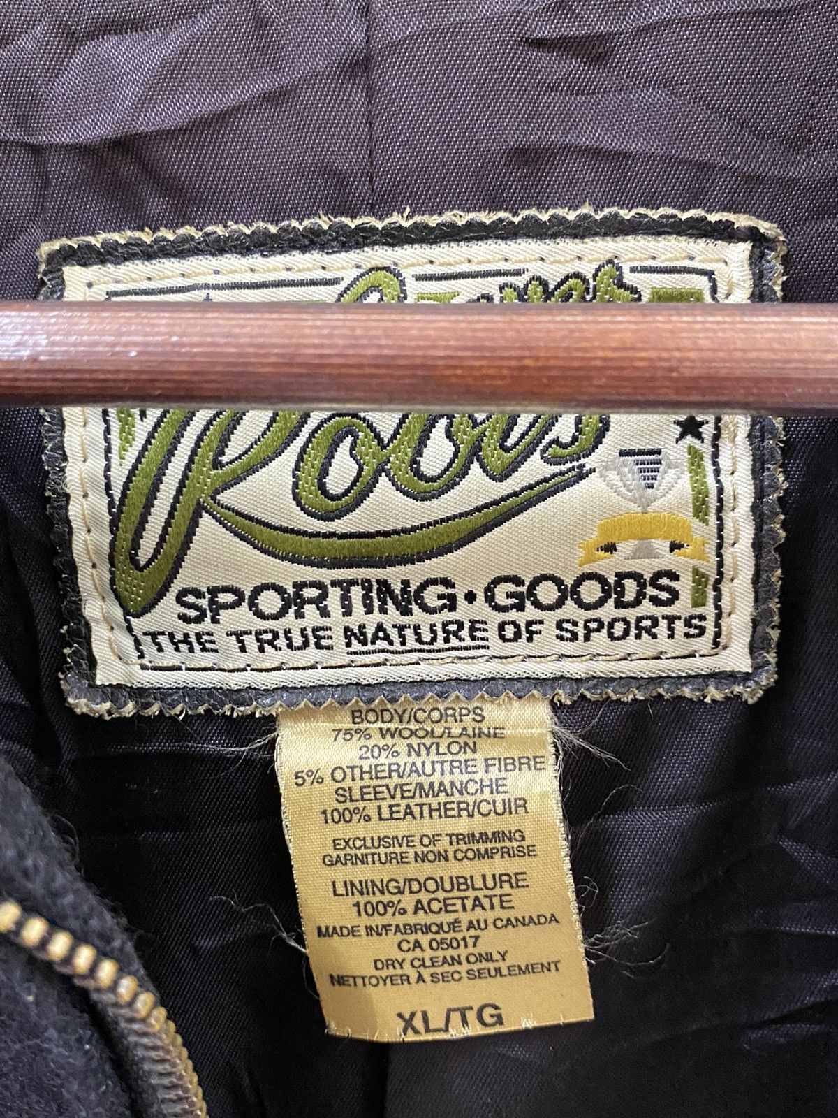 Vintage Vtg Varsity 80s Wool Jacket Beaver Roots Canada Size US XL / EU 56 / 4 - 13 Thumbnail