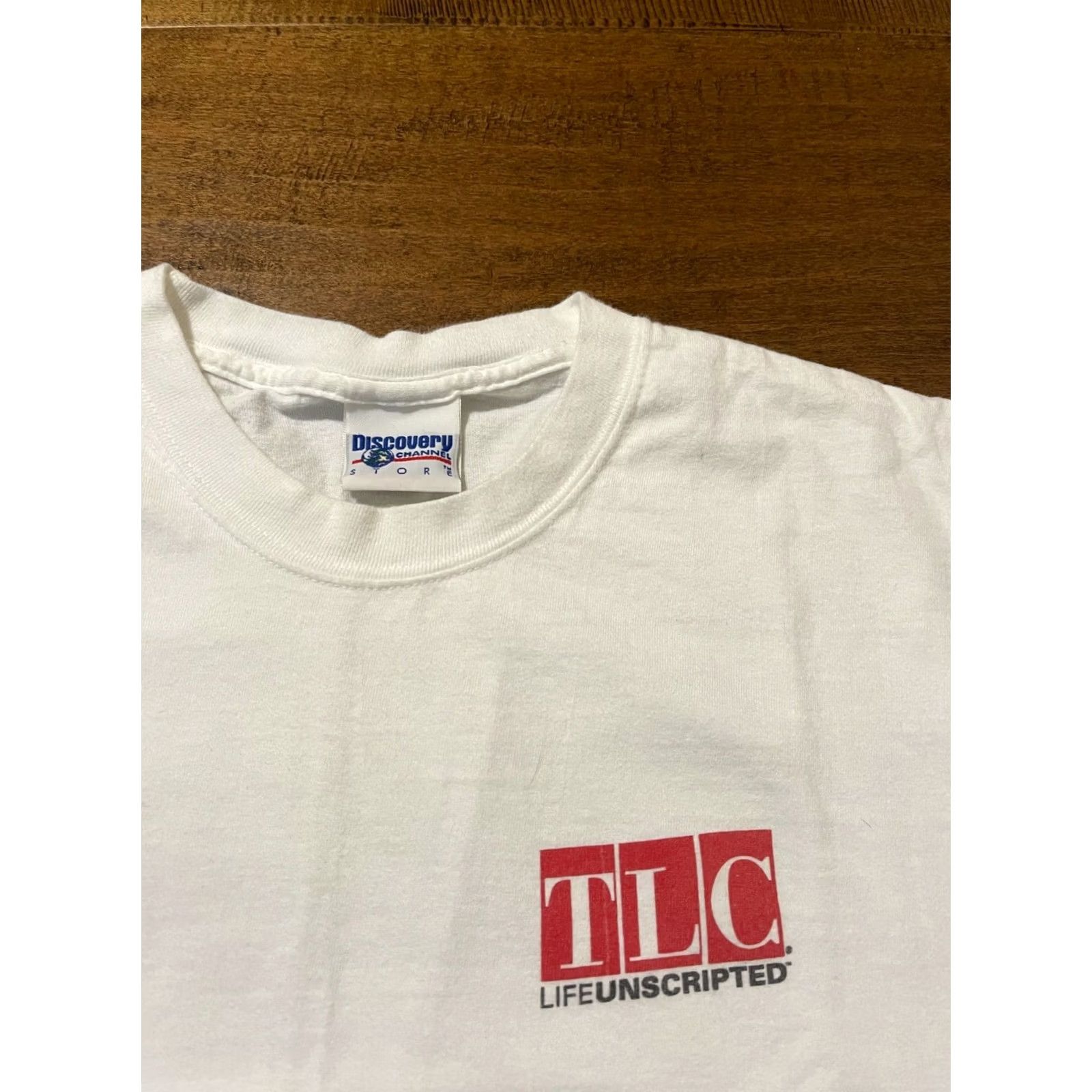 Chanel VINTAGE Trading Spaces TLC Discovery Channel Store White T-Shirt Men's XLarge Size US XL / EU 56 / 4 - 4 Thumbnail
