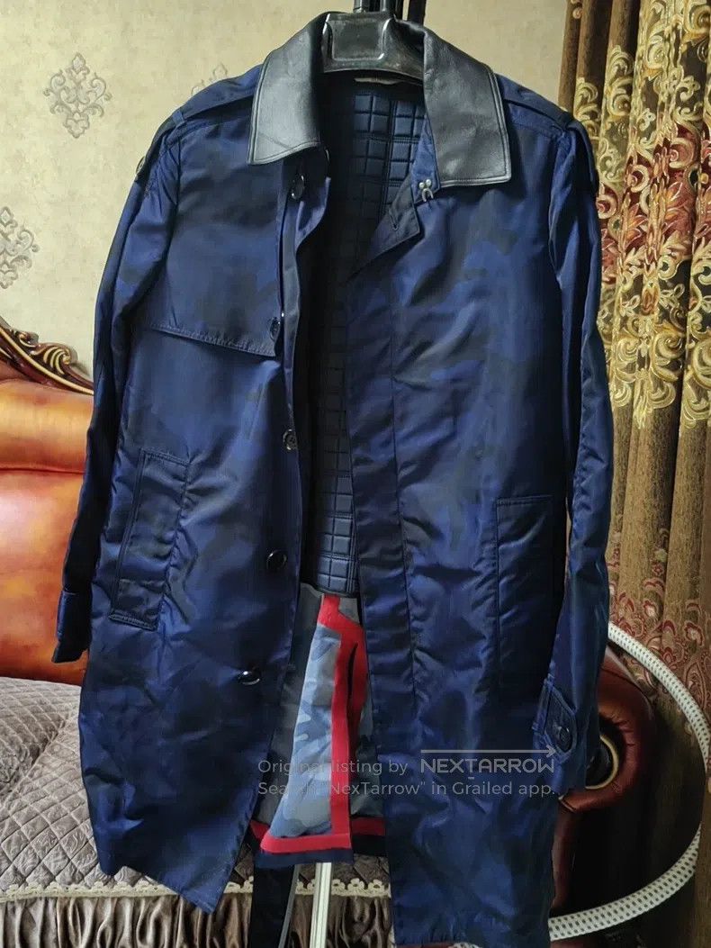 Valentino Valentino Blue camouflage trench coat Size US L / EU 52-54 / 3 - 1 Thumbnail