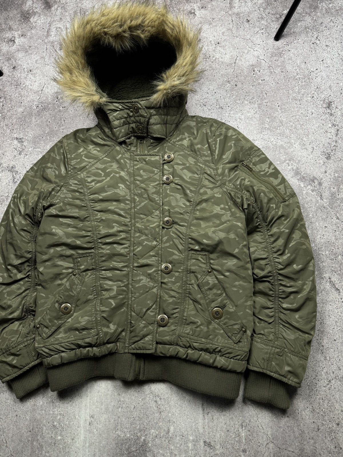 Japanese Brand VINTAGE JUNYA WATABANE YOHJI YAMAMOTO FUR BAGGY PILOT BOMBER Size US S / EU 44-46 / 1 - 3 Thumbnail