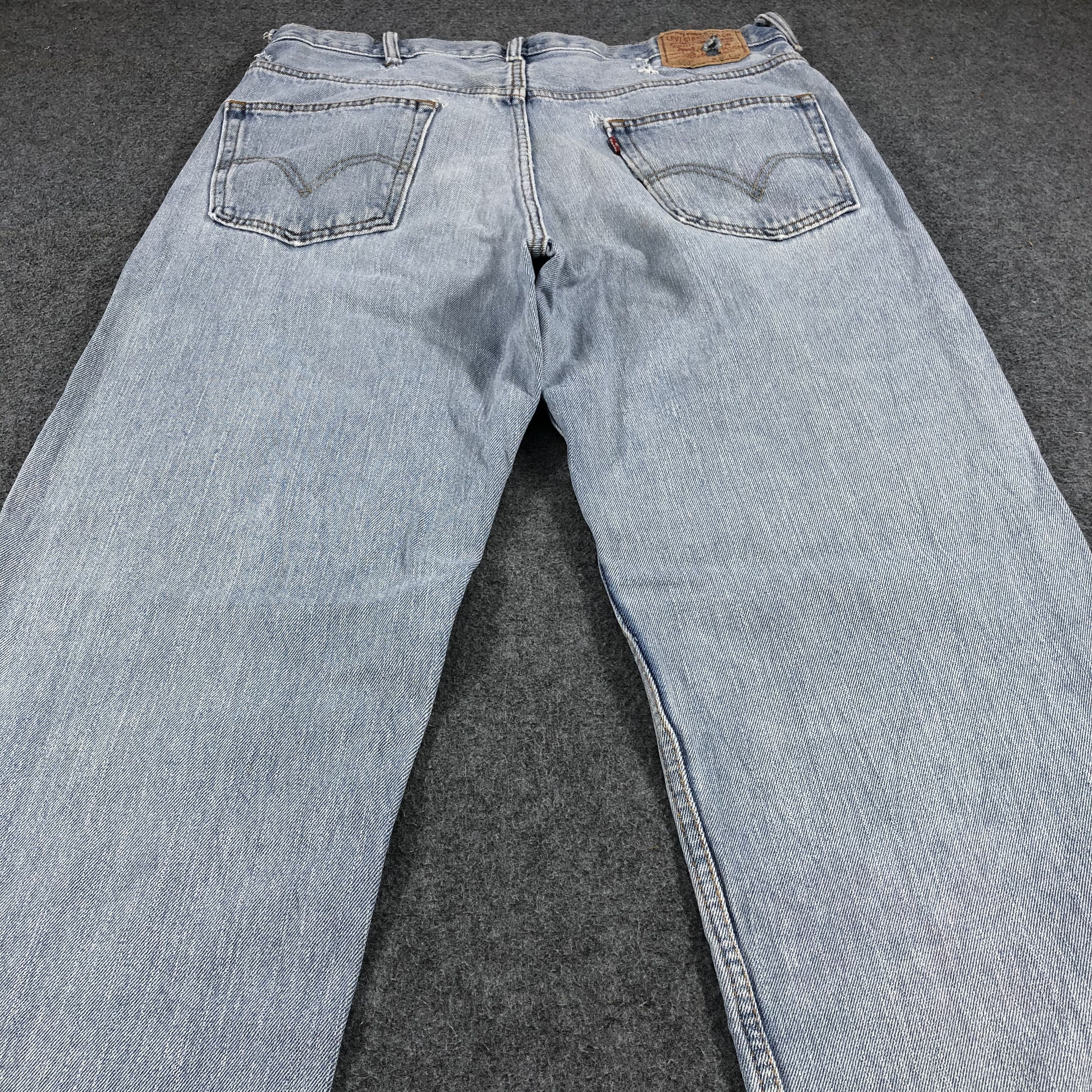Levi's Vintage Levis 550 Jeans Relaxed Fit Denim-J1078 Size US 37 - 4 Thumbnail