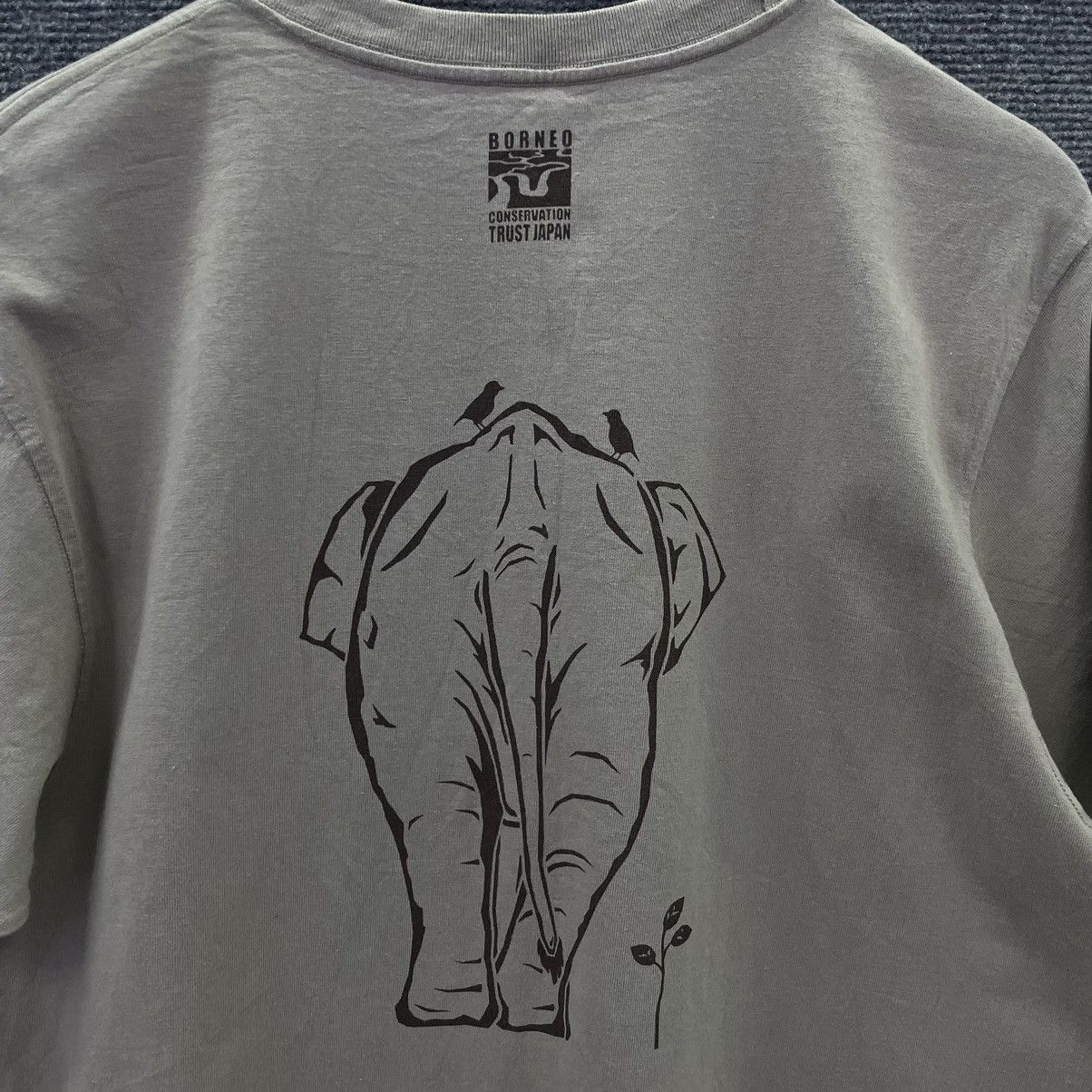 Montbell × Vintage Vintage Montbell Save The Rainforest Elephant Mirror Print T Size US L / EU 52-54 / 3 - 6 Thumbnail