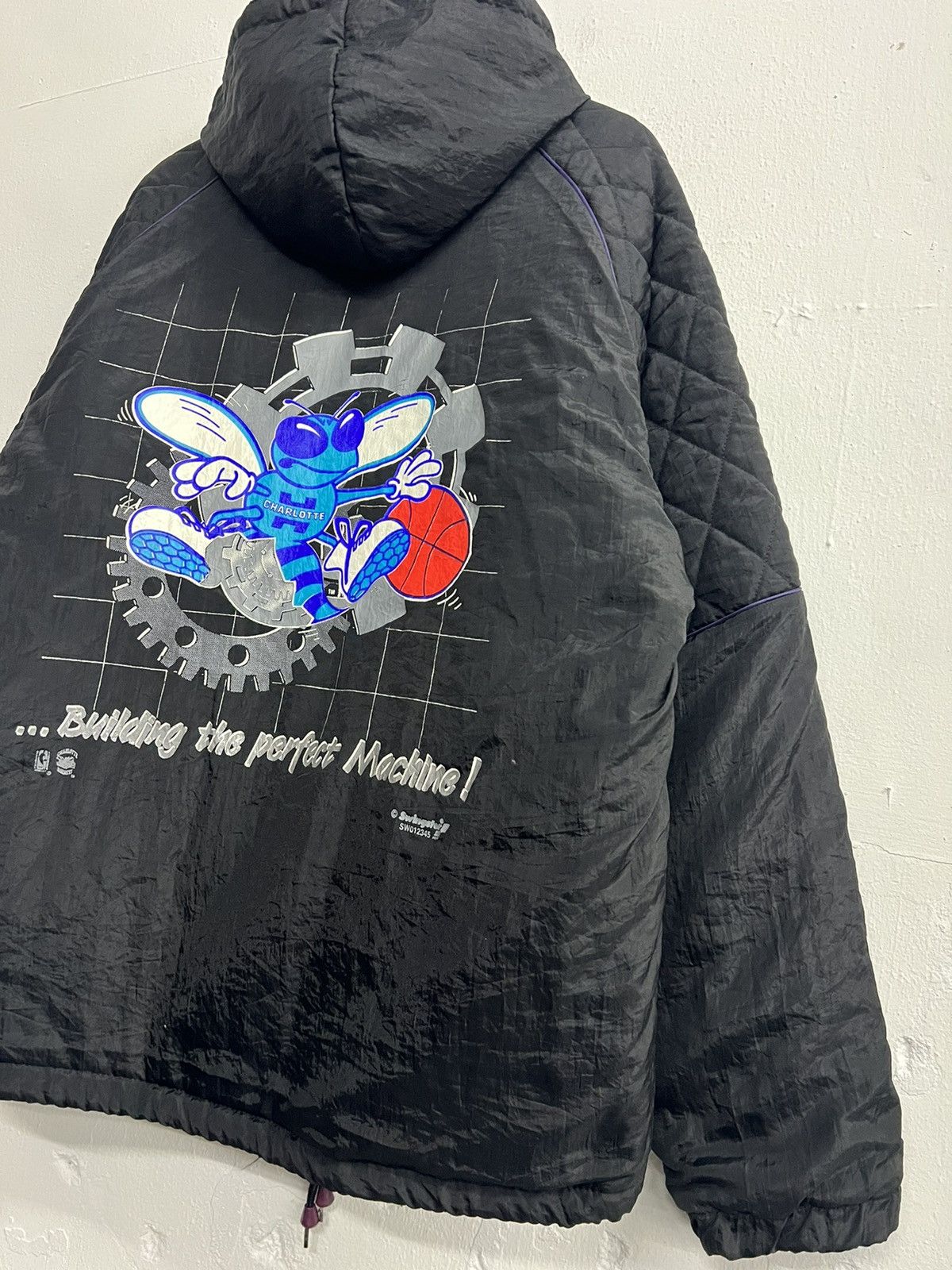 NBA × Vintage Vintage 90s NBA Charlotte Hornets Swingster Jacket Size US L / EU 52-54 / 3 - 17 Thumbnail