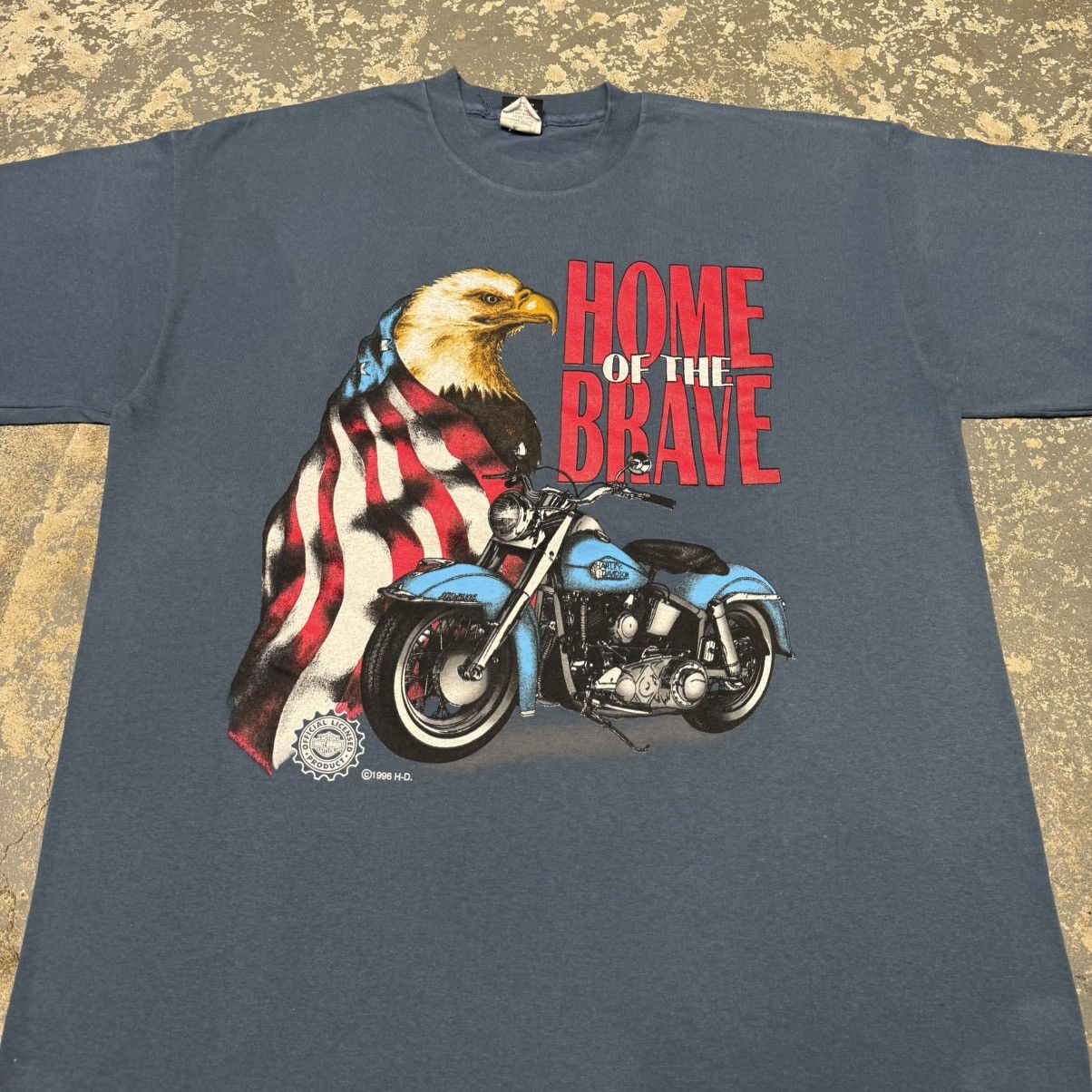 Vintage Vintage Harley Davidson Home Of The Brave Eagle Tshirt Size US XL / EU 56 / 4 - 7 Thumbnail