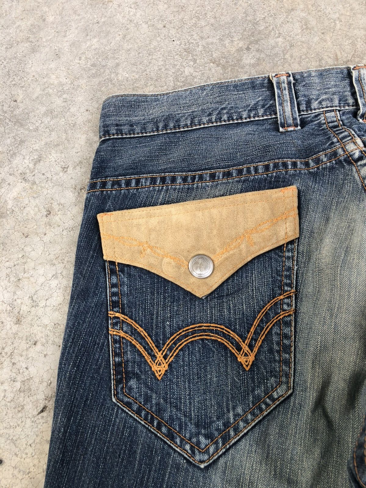 Who Decides War Japanese Edwin Navajo Flared Jeans Bootcut Distressed Size US 33 - 16 Thumbnail