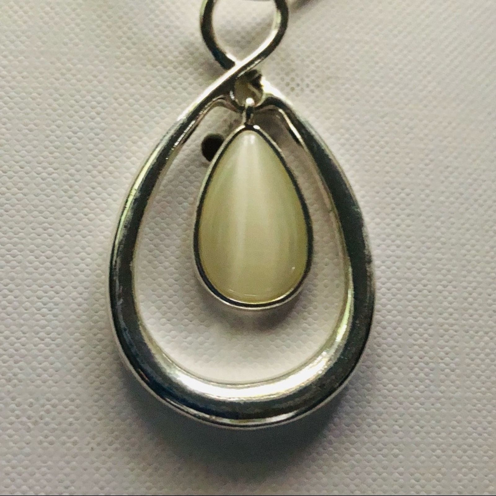 Jewelry MIXIT moon glow stone necklace earring set NIB Size ONE SIZE - 2 Thumbnail