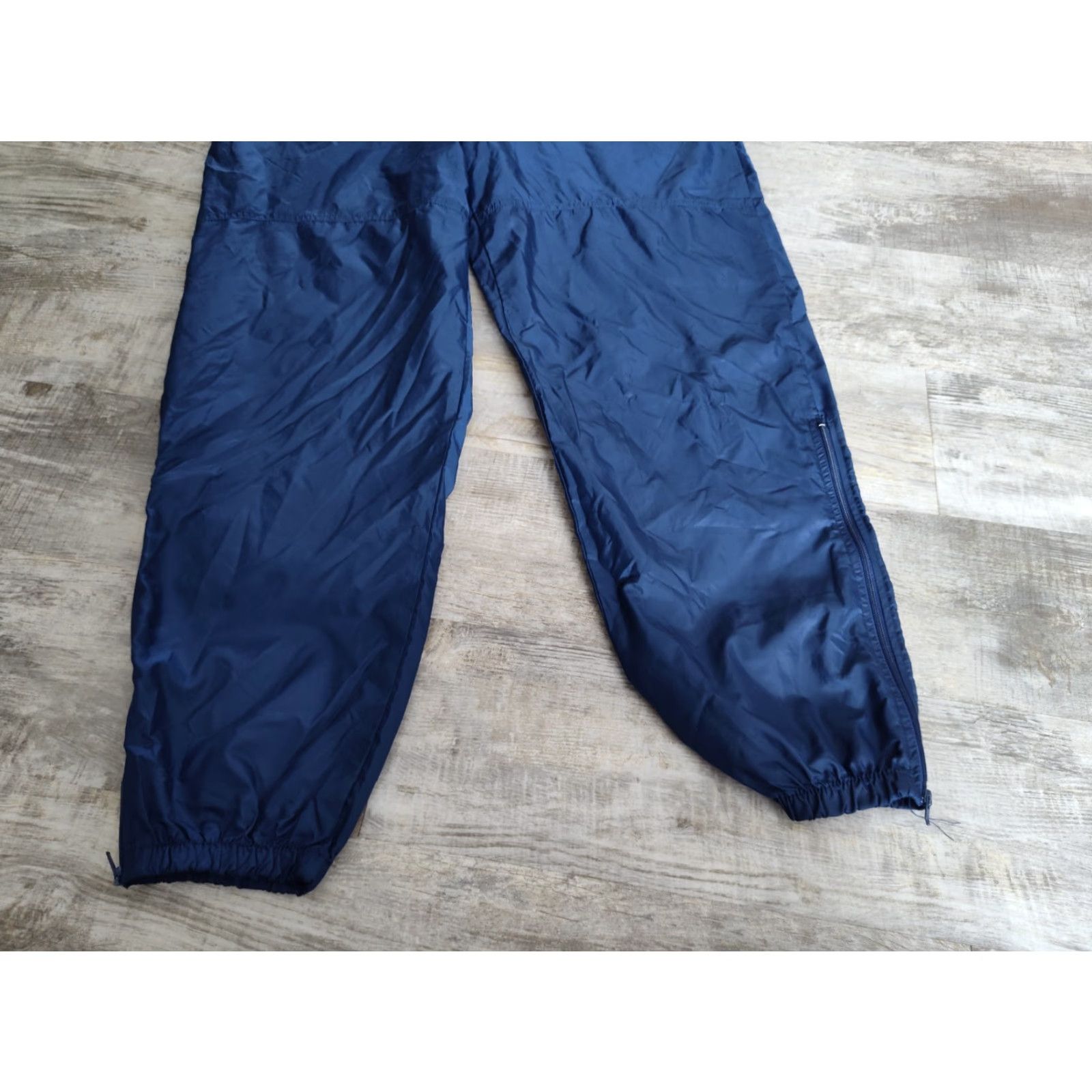 Nike VINTAGE Nike Track Pants Women’s Size L Tapered Joggers Windbreaker Athleisure 90s Blue Size 36" / US 14 / IT 50 - 3 Thumbnail