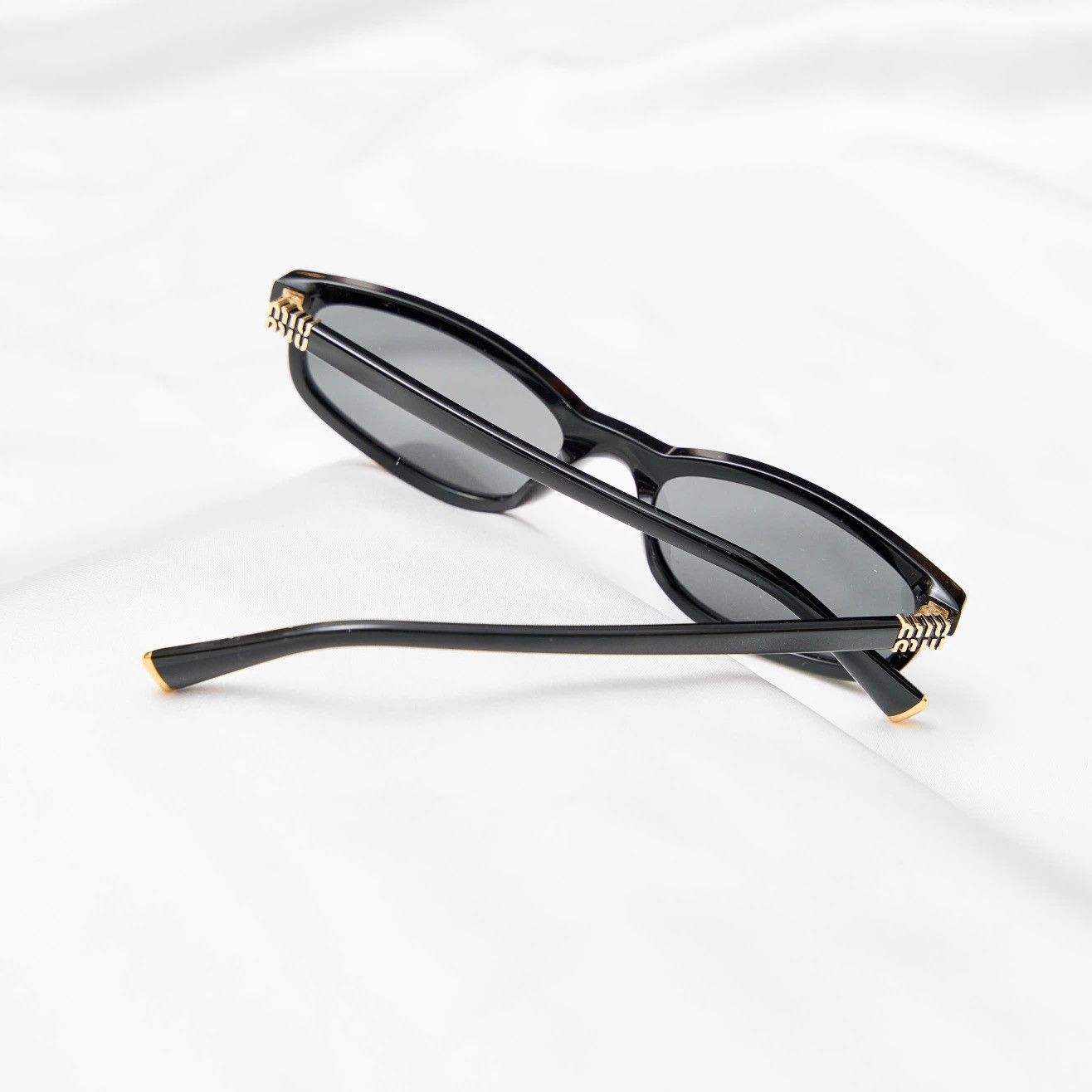 Miu Miu MIU MIU 0MU A06S 16K08Z SUNGLASSES Size ONE SIZE - 7 Thumbnail