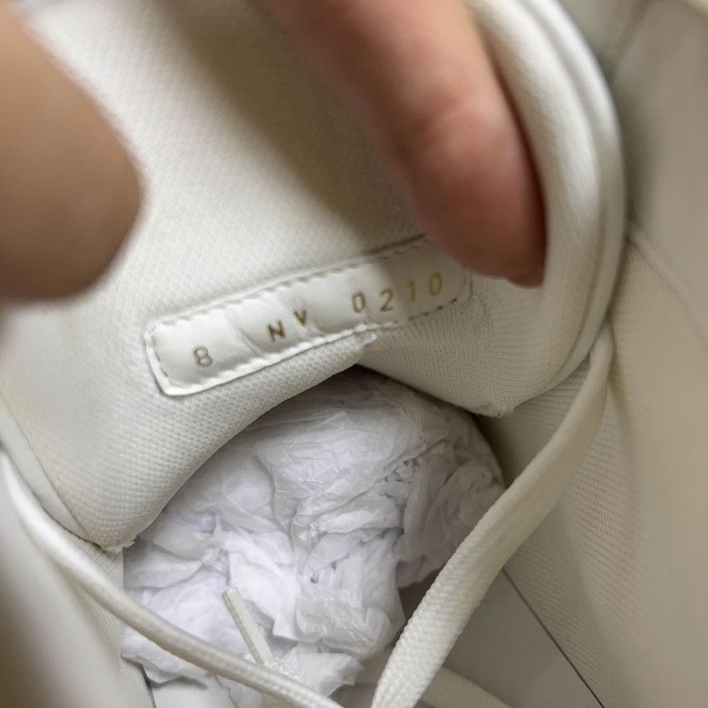 Louis Vuitton Louis Vuitton Tattoo Monogram High-Top Sneakers - Size US 8.5 / EU 41-42 - 5 Thumbnail