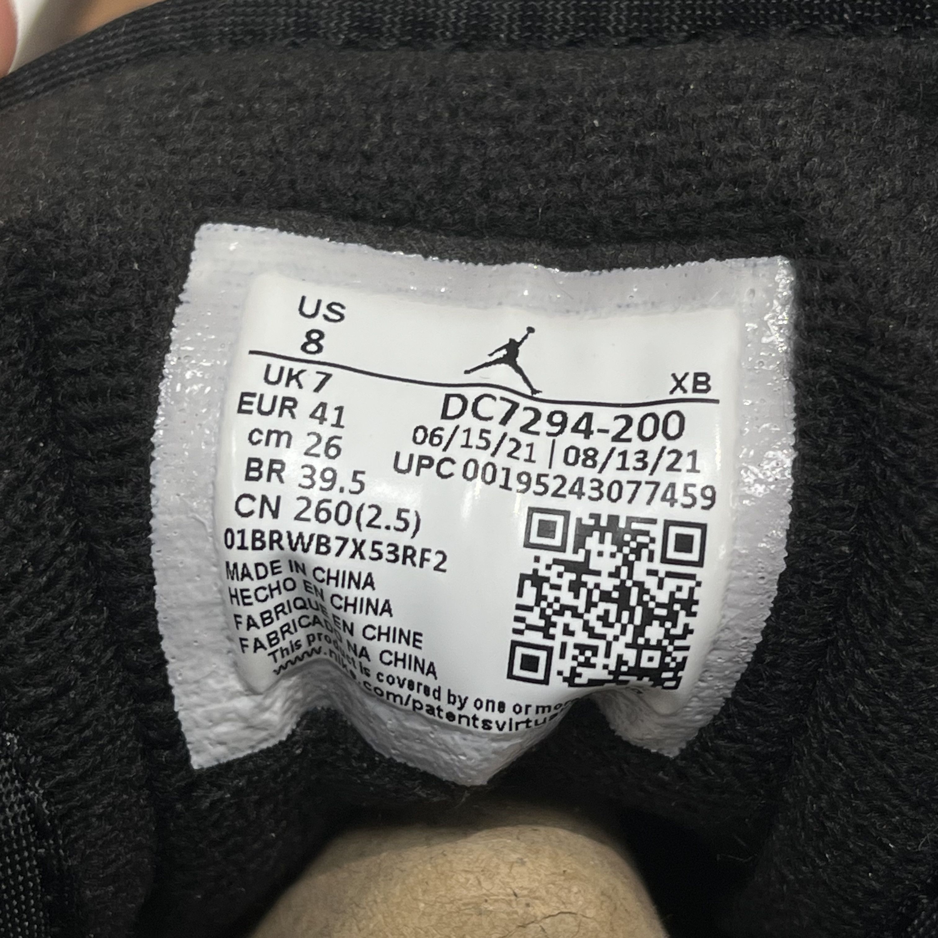 Nike Air Jordan 1 Mid SE Dark Chocolate Size US 8 / EU 41 - 6 Thumbnail