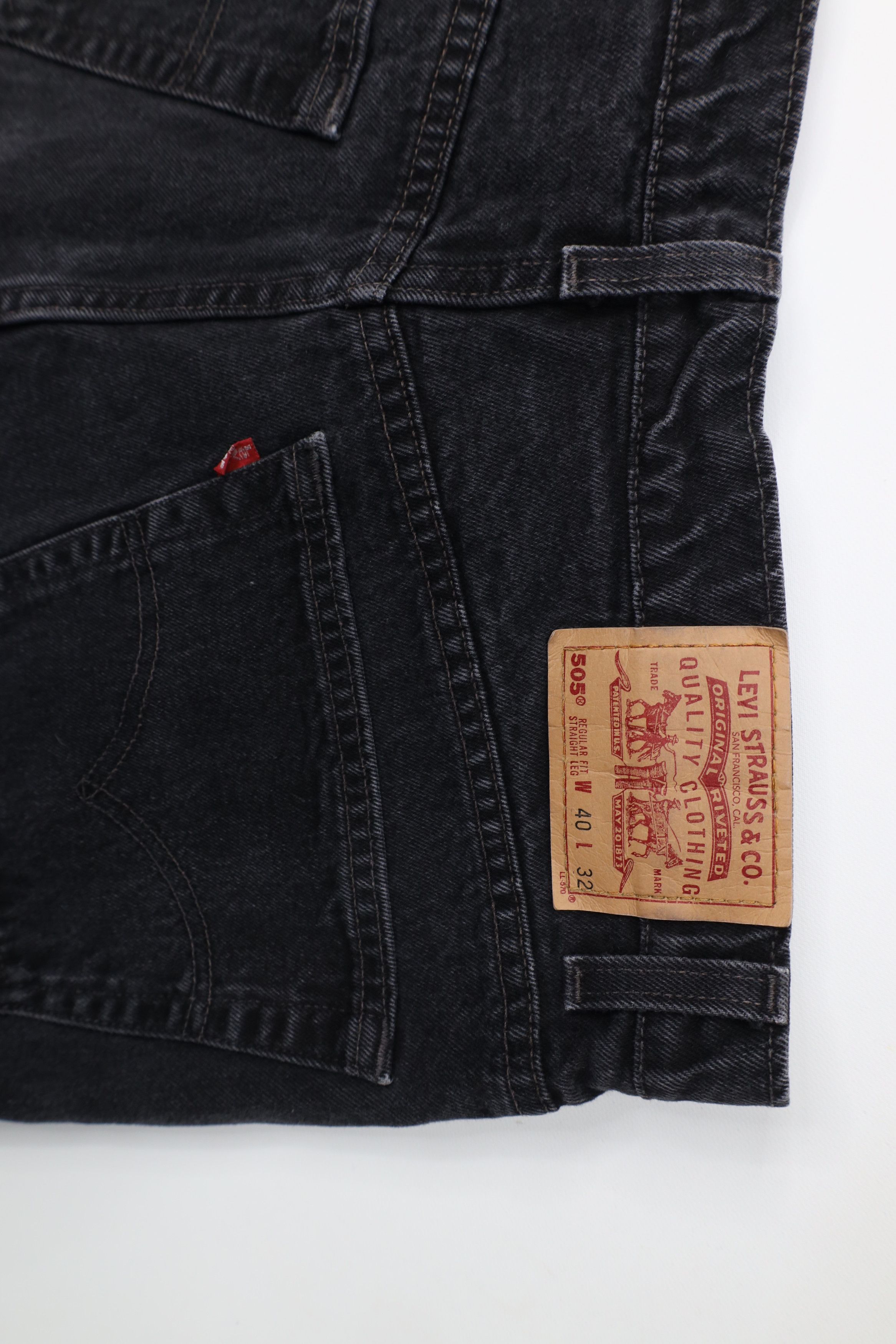Levi's Vintage 90s Levis 505 Fit Straight Leg Denim Jeans Black Size US 40 / EU 56 - 14 Thumbnail