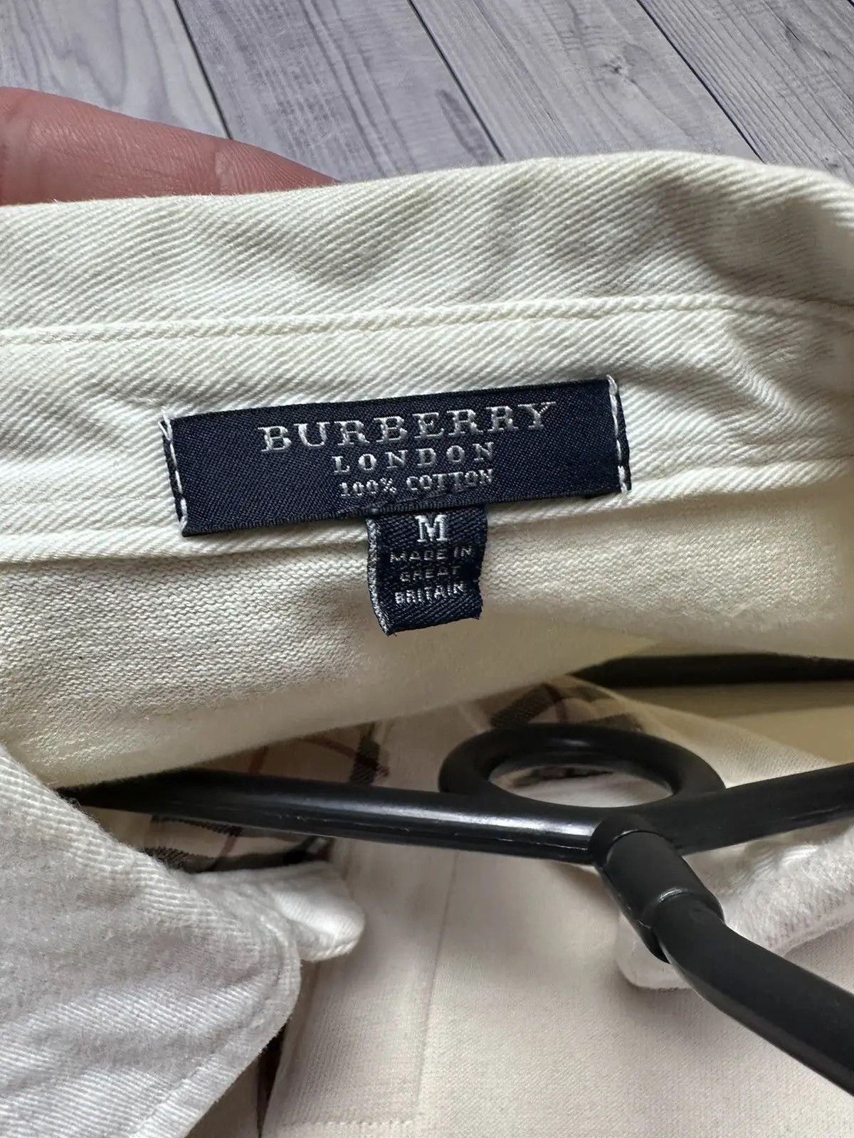 Burberry Vintage Burberry long sleeve rugby logo size M/L Size US XL / EU 56 / 4 - 4 Thumbnail