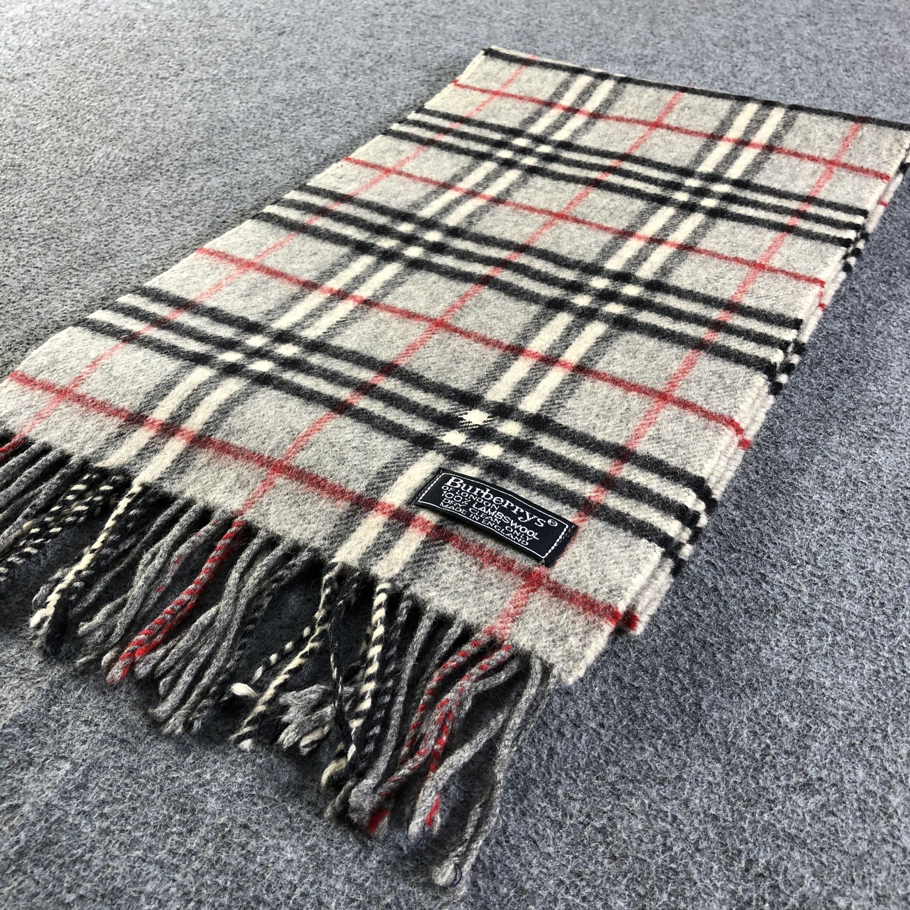 Burberry Burberrys Scarf / Muffler / Neckwear P627 Size ONE SIZE - 4 Thumbnail