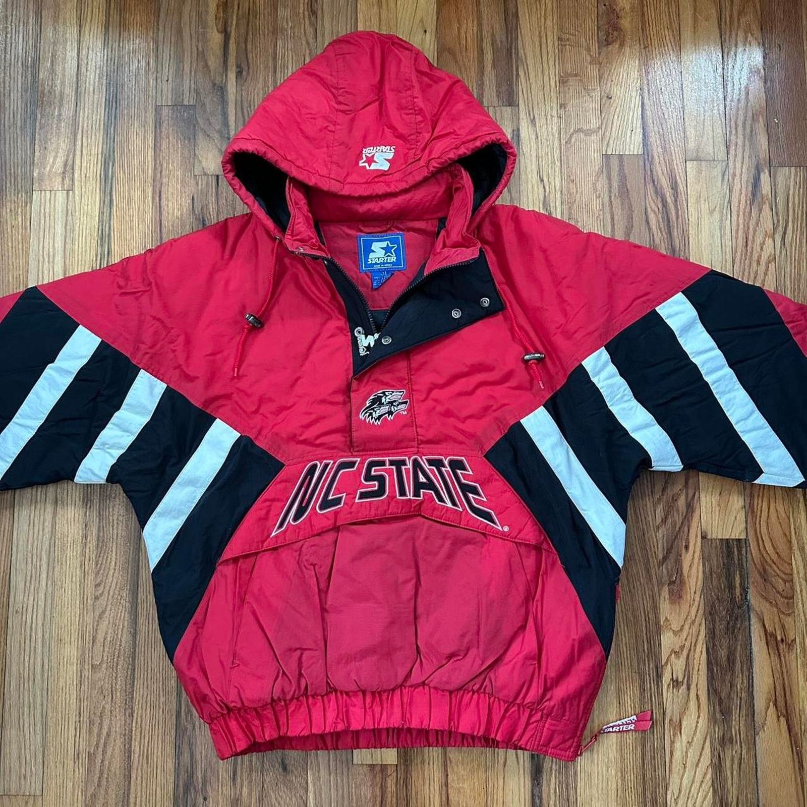 NCAA × Starter Rare Starter Jacket NC State Wolfpack Half Zip Hooded size L Size US L / EU 52-54 / 3 - 4 Thumbnail