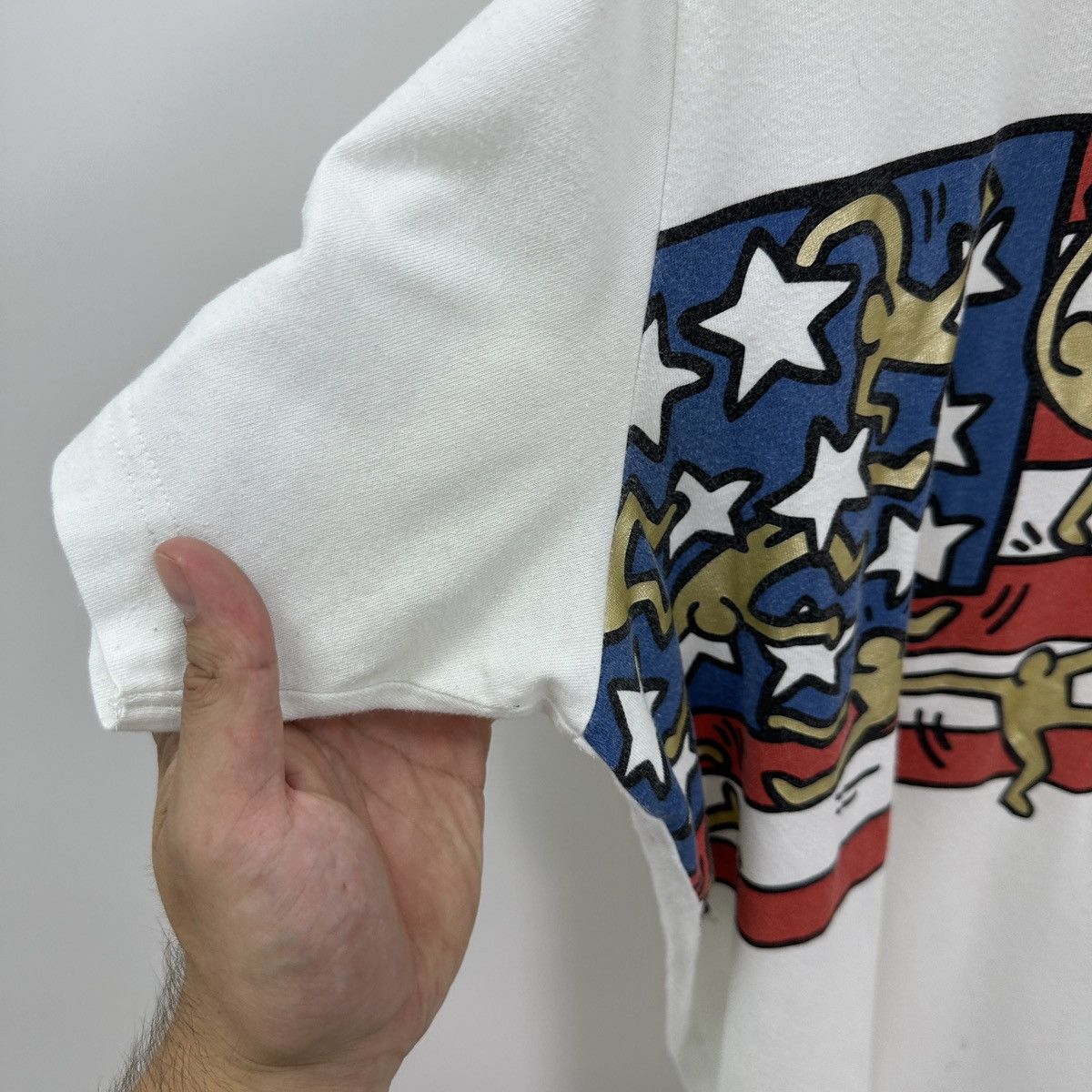 Uniqlo Keith Haring x Uniqlo USA Flag Art tee SPRZ NY y2k hype Rare Size US XL / EU 56 / 4 - 4 Thumbnail