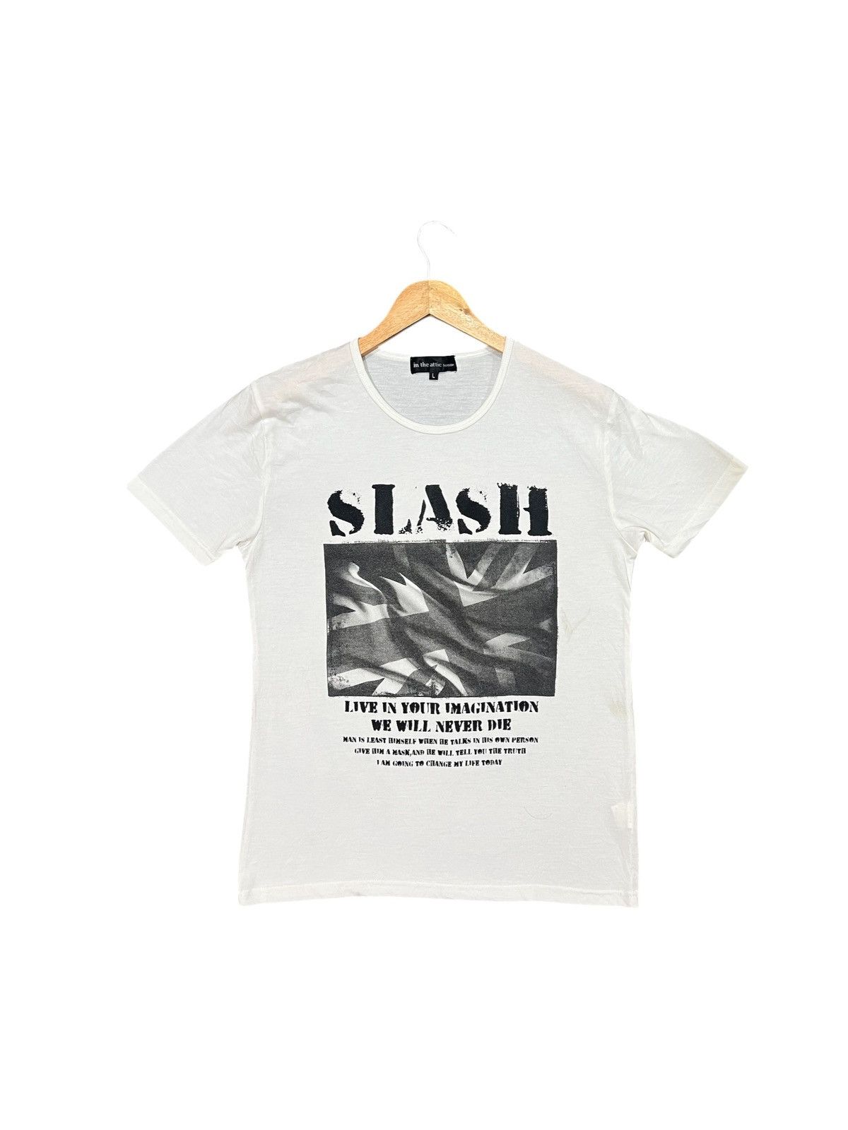 If Six Was Nine × In The Attic In the attic Slash UK Flag Size US L / EU 52-54 / 3 - 1 Thumbnail