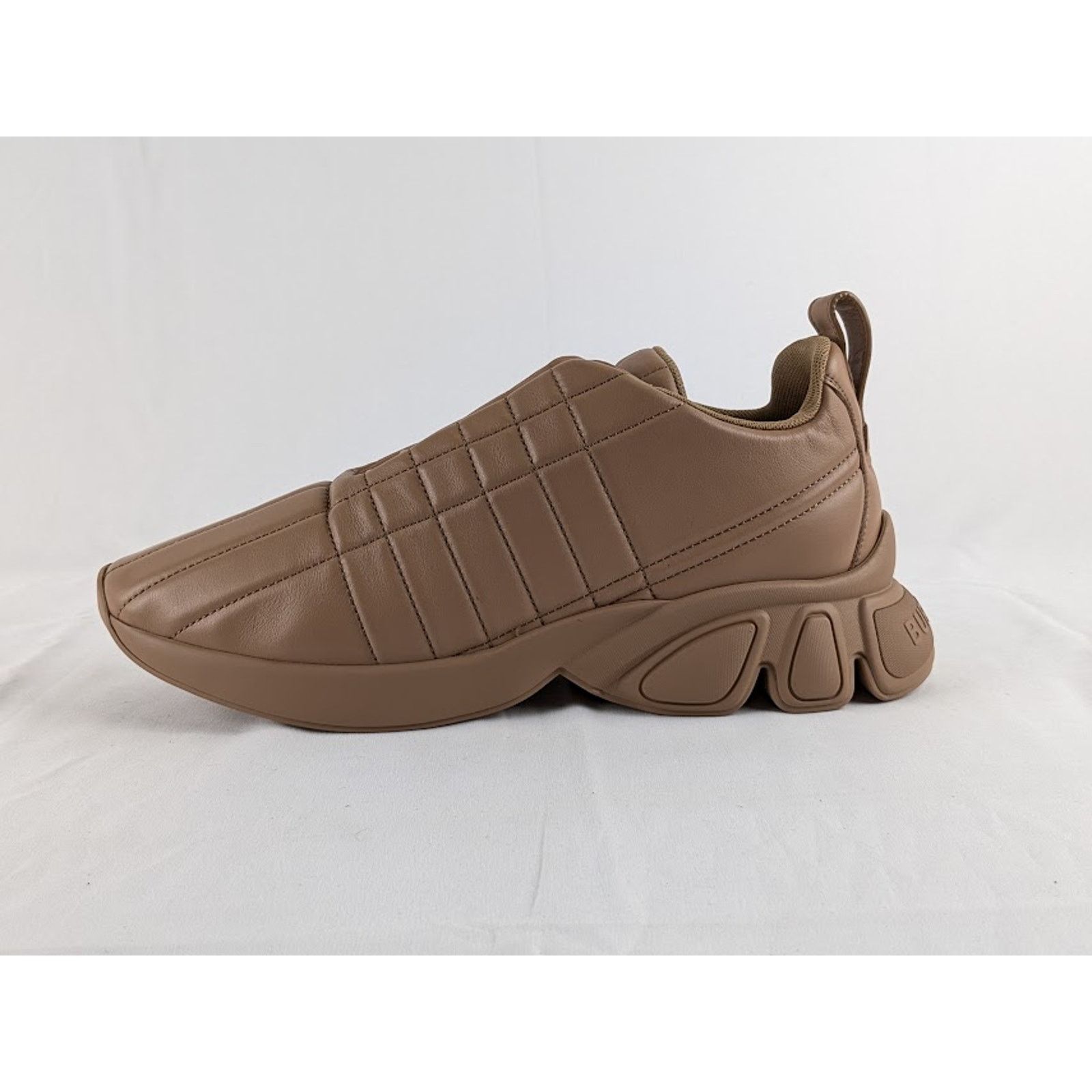 Burberry o1rshd1 Low Top Sneaker on Rubber Sole in Dark Biscuit Size US 12.5 / EU 45-46 - 1 Thumbnail