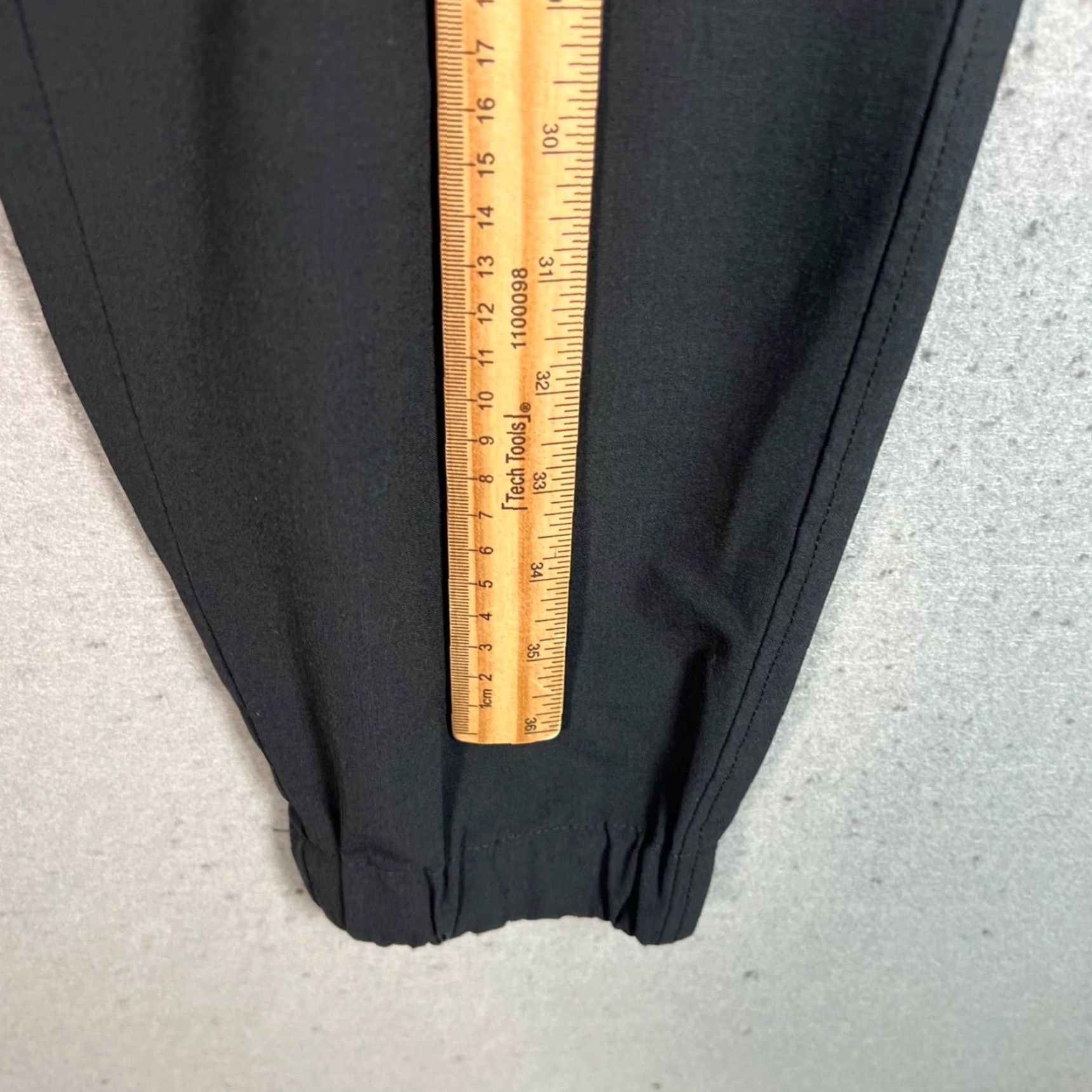 Arket VINTAGE Arket Womens Pants Black Wool Blend Elastic Waist Jogger Mature 36 (EUR) Ankle Tapered 29in Inseam Womens Size 25" / US 0 / IT 36 - 7 Thumbnail