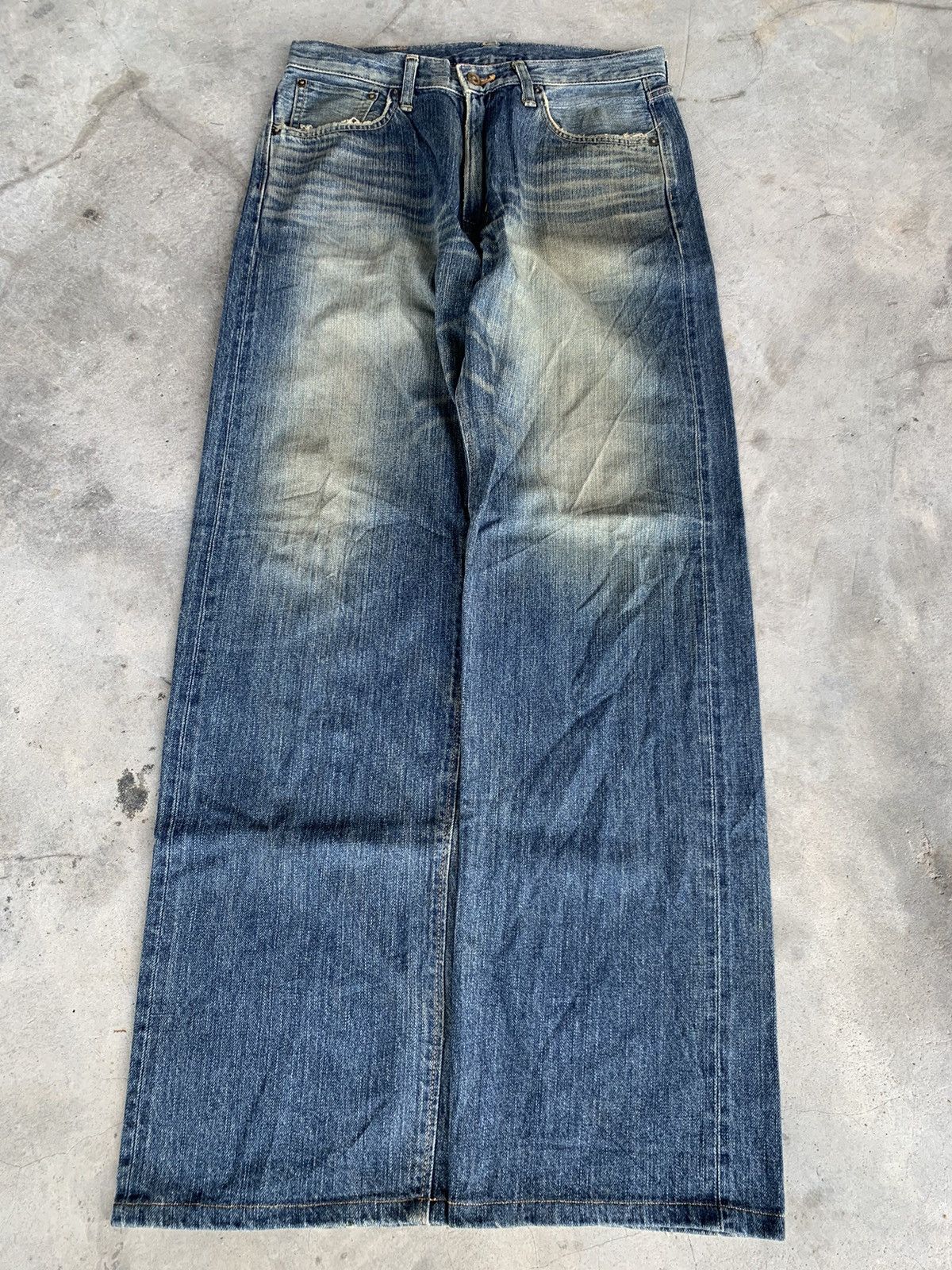 Le Grande Bleu (L.G.B.) Distressed Edwin 505z selvedge denim. Size US 32 / EU 48 - 1 Thumbnail