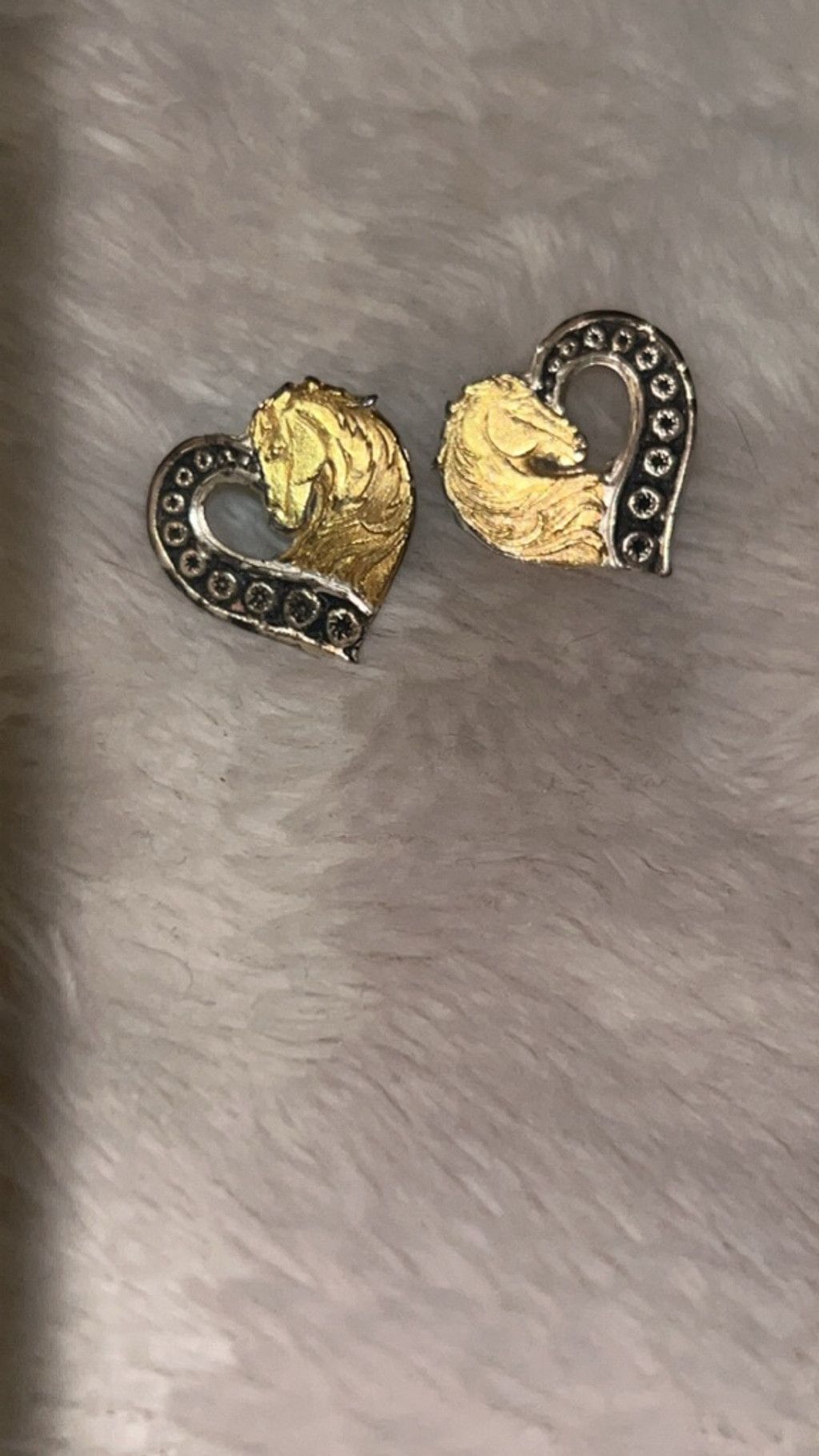 The Unbranded Brand Women's Unbranded Heart Horse Gold Silver One Size Earrings Size ONE SIZE - 1 Thumbnail