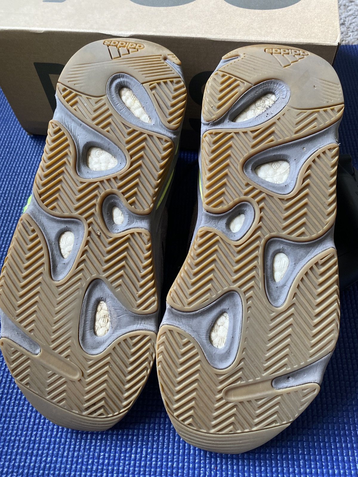 Yeezy Yeezy 700 Mauve Size US 11.5 / EU 44-45 - 6 Thumbnail
