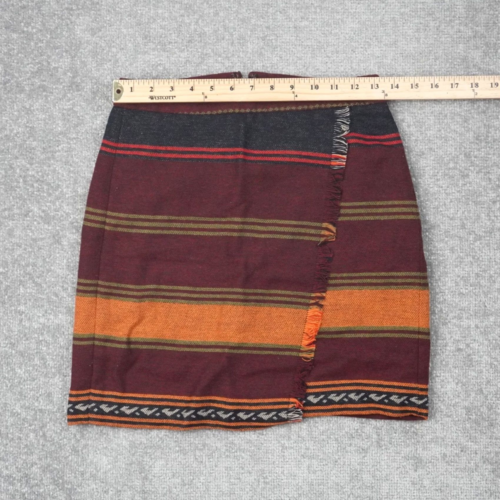 Ann Taylor Ann Taylor Loft Southwestern Blanket Fringe Faux Wrap Skirt Womens 00 Multicolor Wool Blend Fringe Aztec Southwestern Wrap Skirt Womens XX? Size 24" / US 00 / IT 34 - 3 Thumbnail