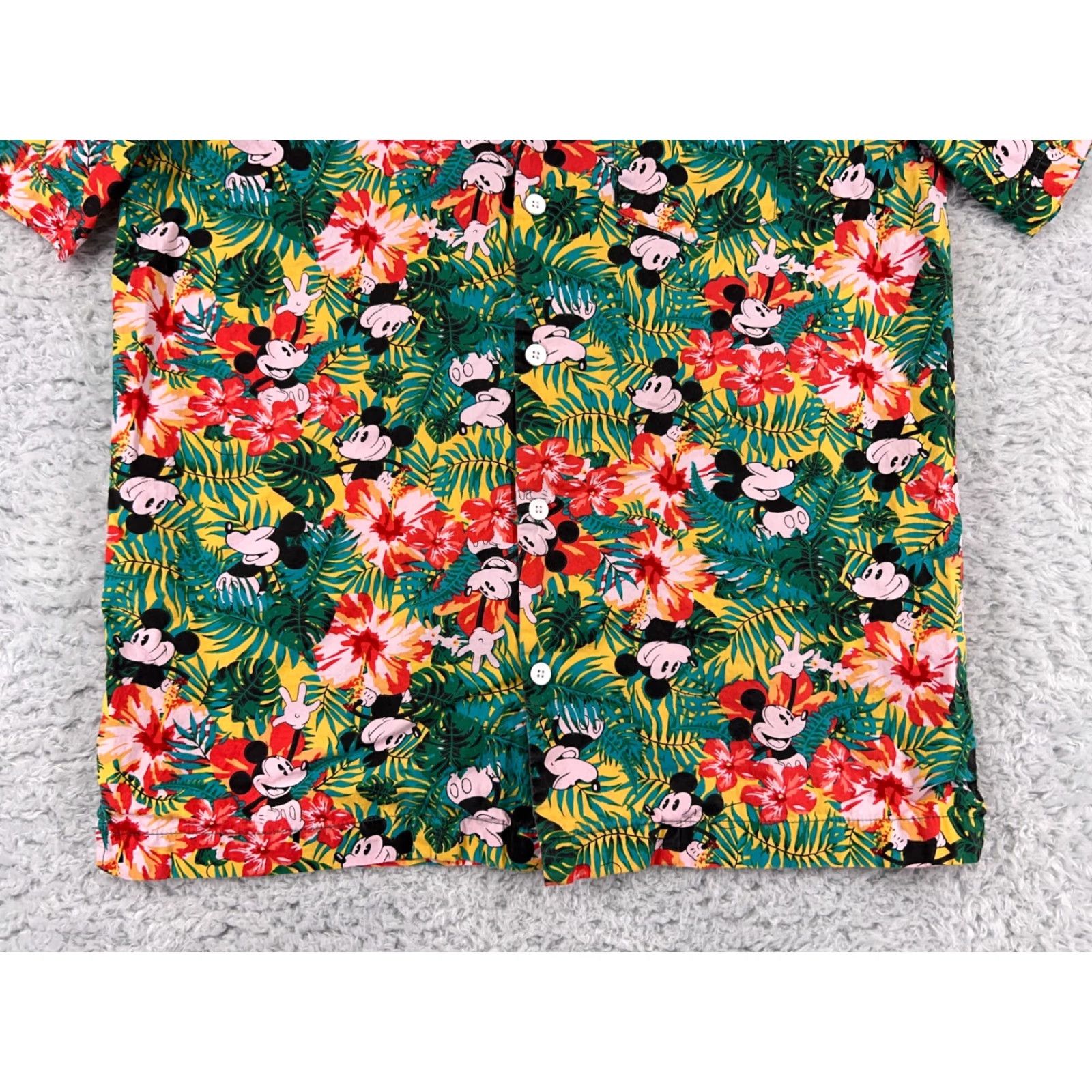 Disney Disney Mens Hawaiian Shirt Short Sleeve 1920s Aloha Resort Floral Cotton Green Red Small Size US S / EU 44-46 / 1 - 5 Thumbnail