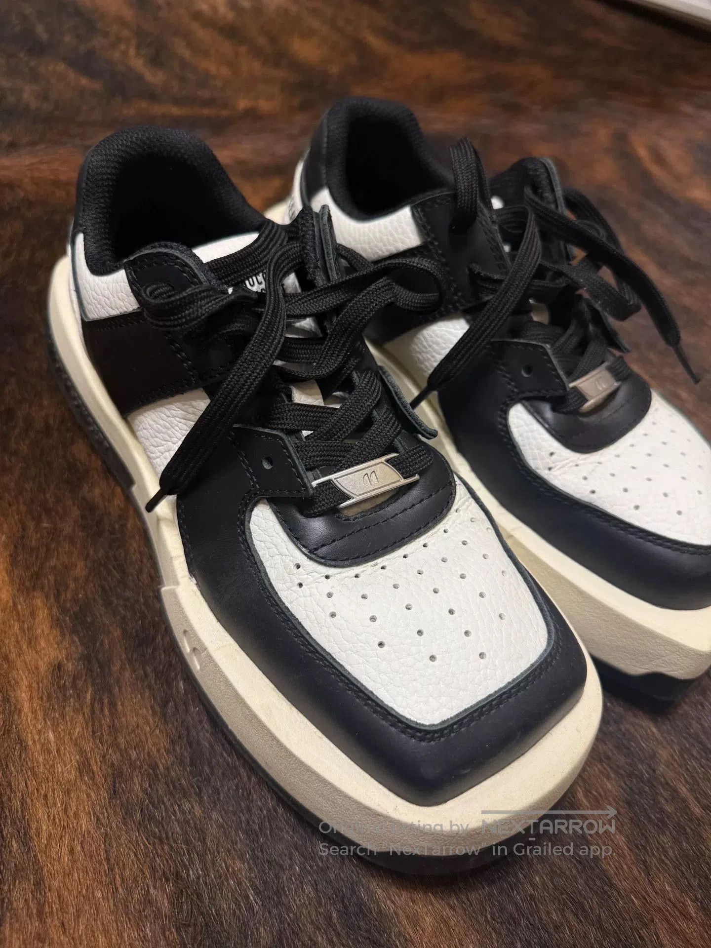 Japanese Brand CHOCO CONCERT Black White Low-Top Sneakers. Size US 8 / IT 38 - 3 Thumbnail