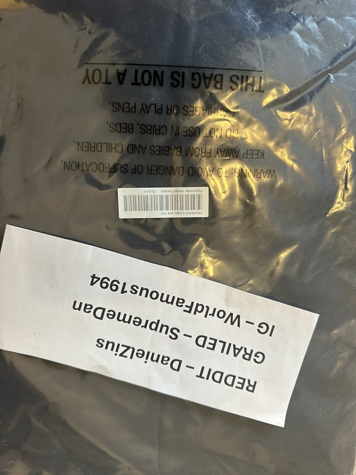 Supreme Supreme Property Label Short-Sleeve Top 'Black' Size US L / EU 52-54 / 3 - 4 Thumbnail