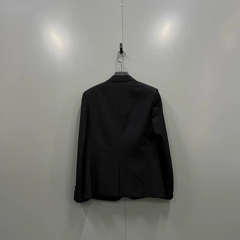 Yves Saint Laurent saint Laurent Black lapel suit 2501-Nextarrow Size 48R - 2 Thumbnail