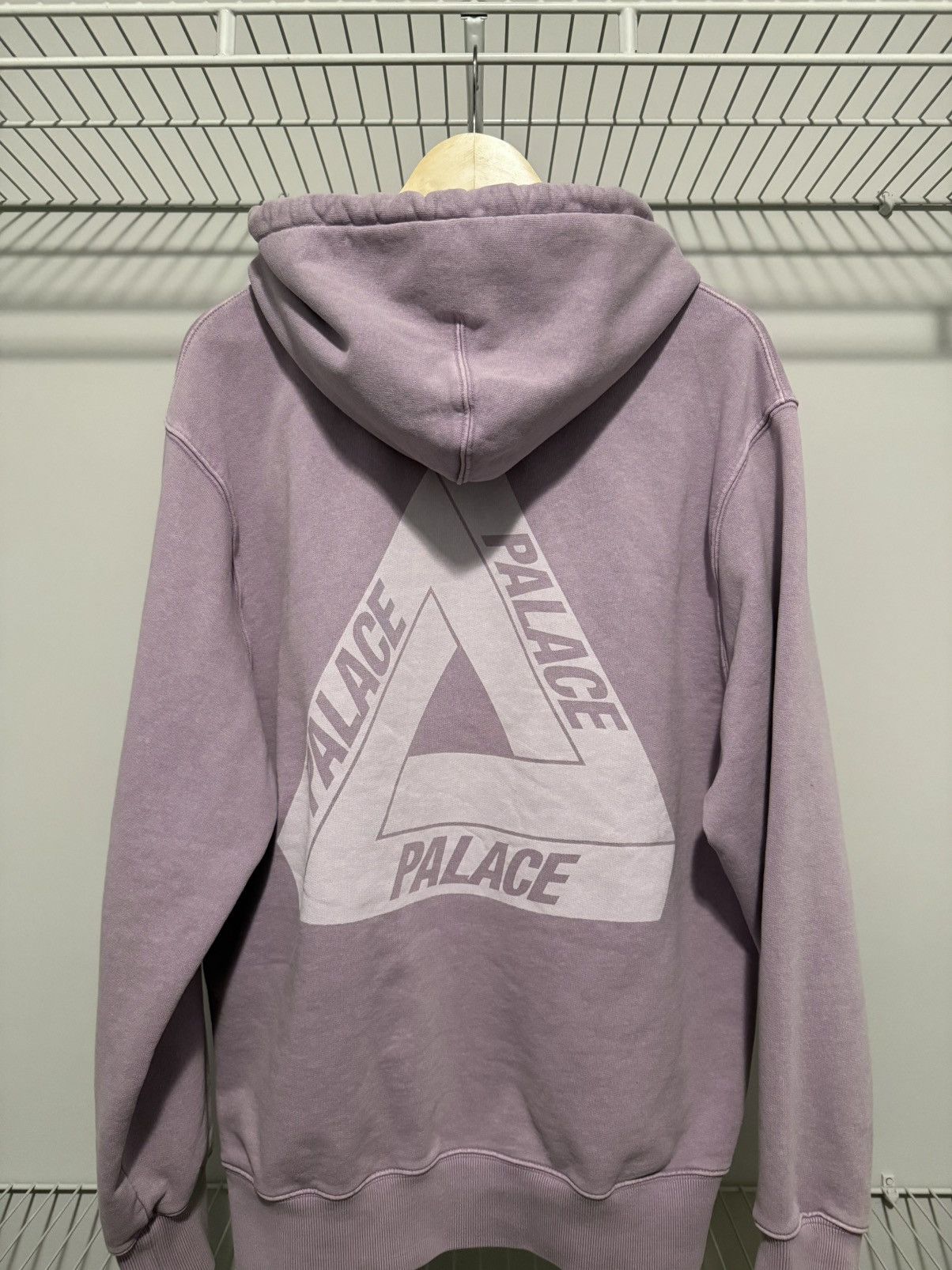 Palace × Streetwear Palace Pigment Wash Tri-Ferg Hood Lilac | Grailed 