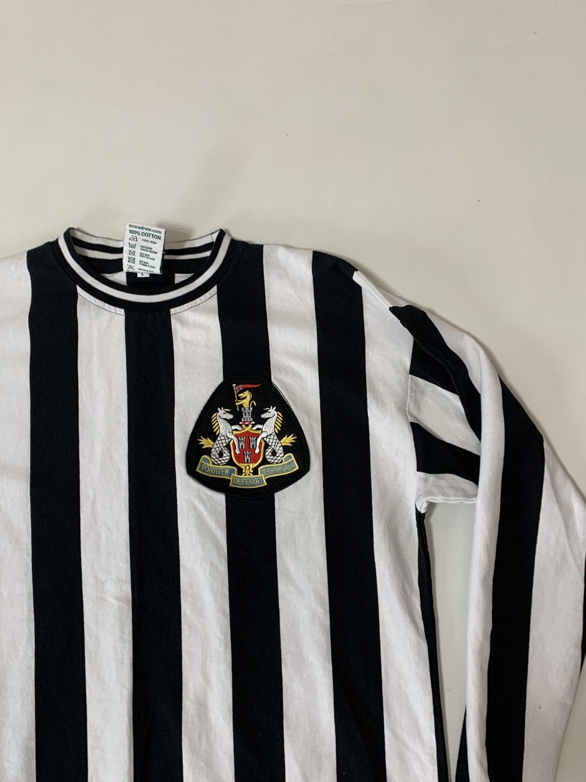 Other NEWCASTLE UNITED 1970 RETRO VINTAGE SCORE DRAW HOME FOOTBALL Size US L / EU 52-54 / 3 - 8 Thumbnail