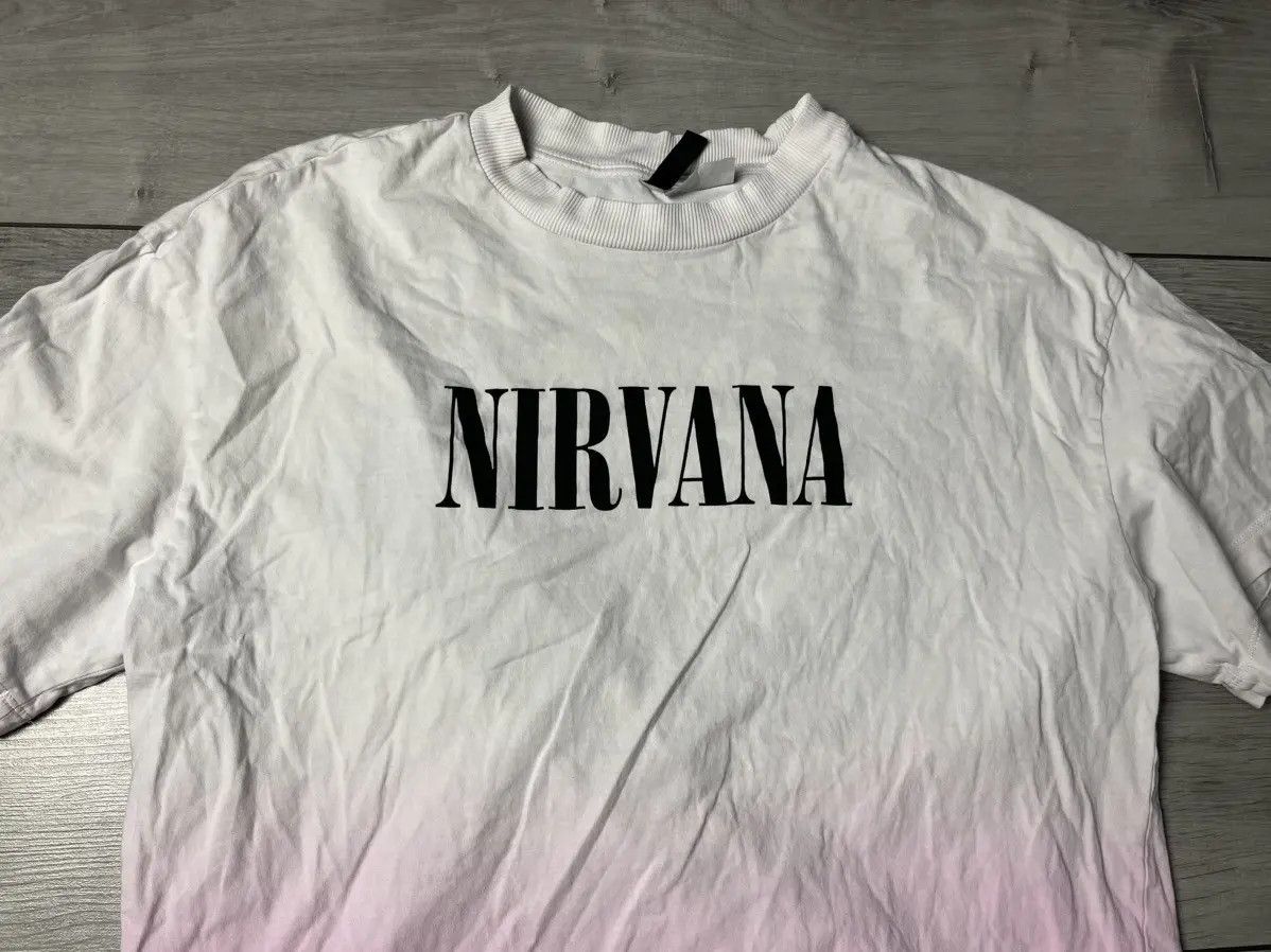Band Tees Nirvana Tshirt reverse logo size Medium Size US M / EU 48-50 / 2 - 3 Thumbnail