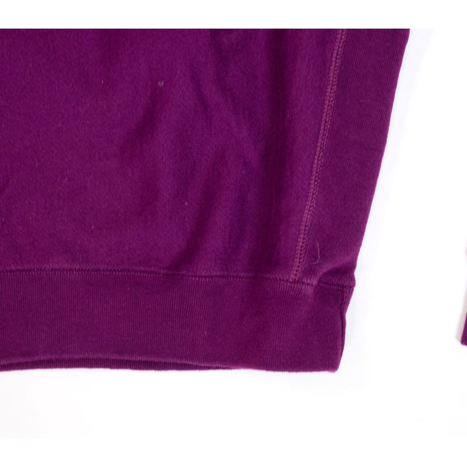 Champion VINTAGE Champion Womens Cropped Reverse Weave Purple Crew Neck Sweatshirt Crop Top Size S / US 4 / IT 40 - 4 Thumbnail