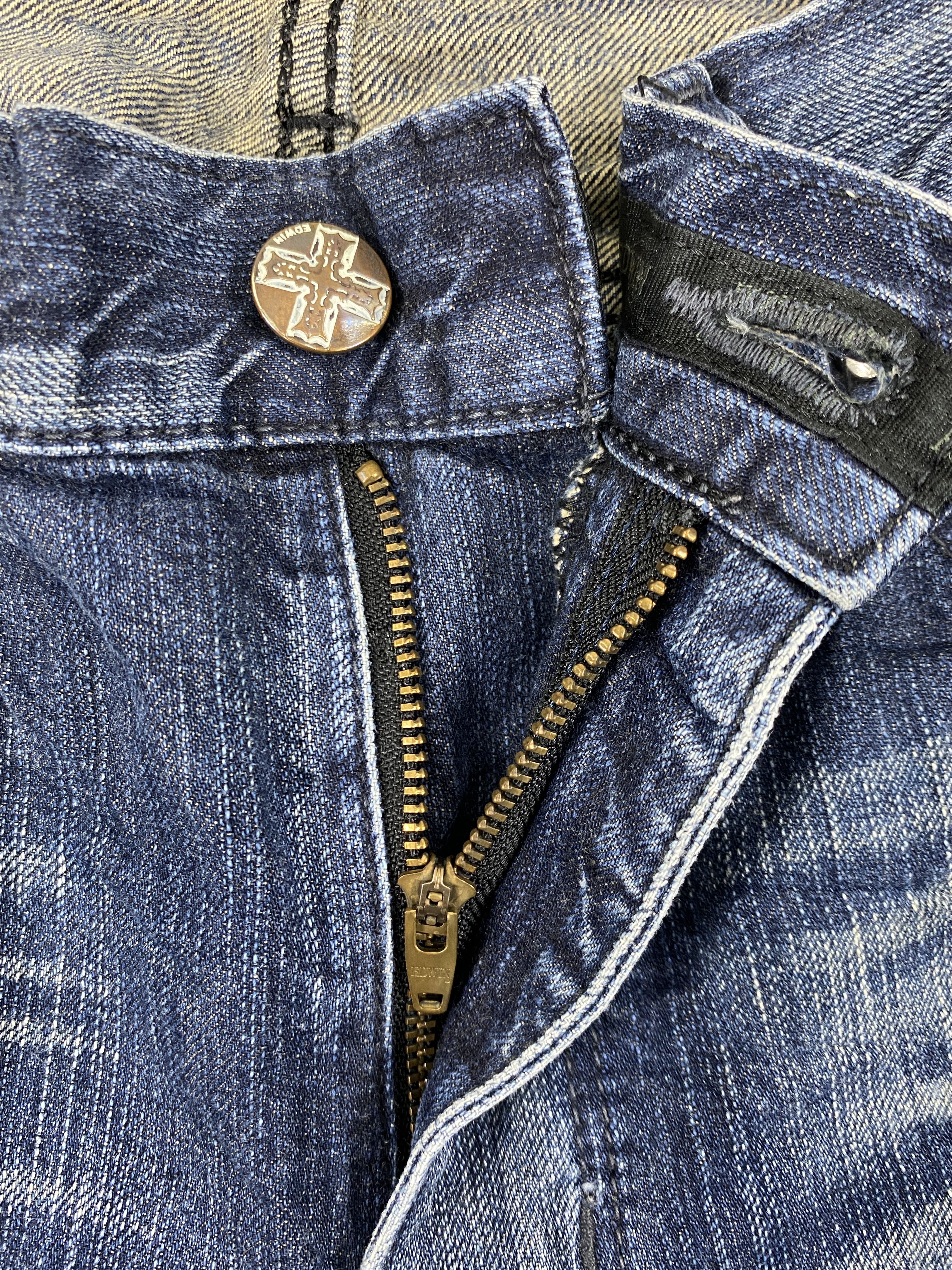 Japanese Brand Distressed Blue Vintage Edwin XVS Jeans 37x30 Denim- JN3843 Size US 37 - 6 Thumbnail