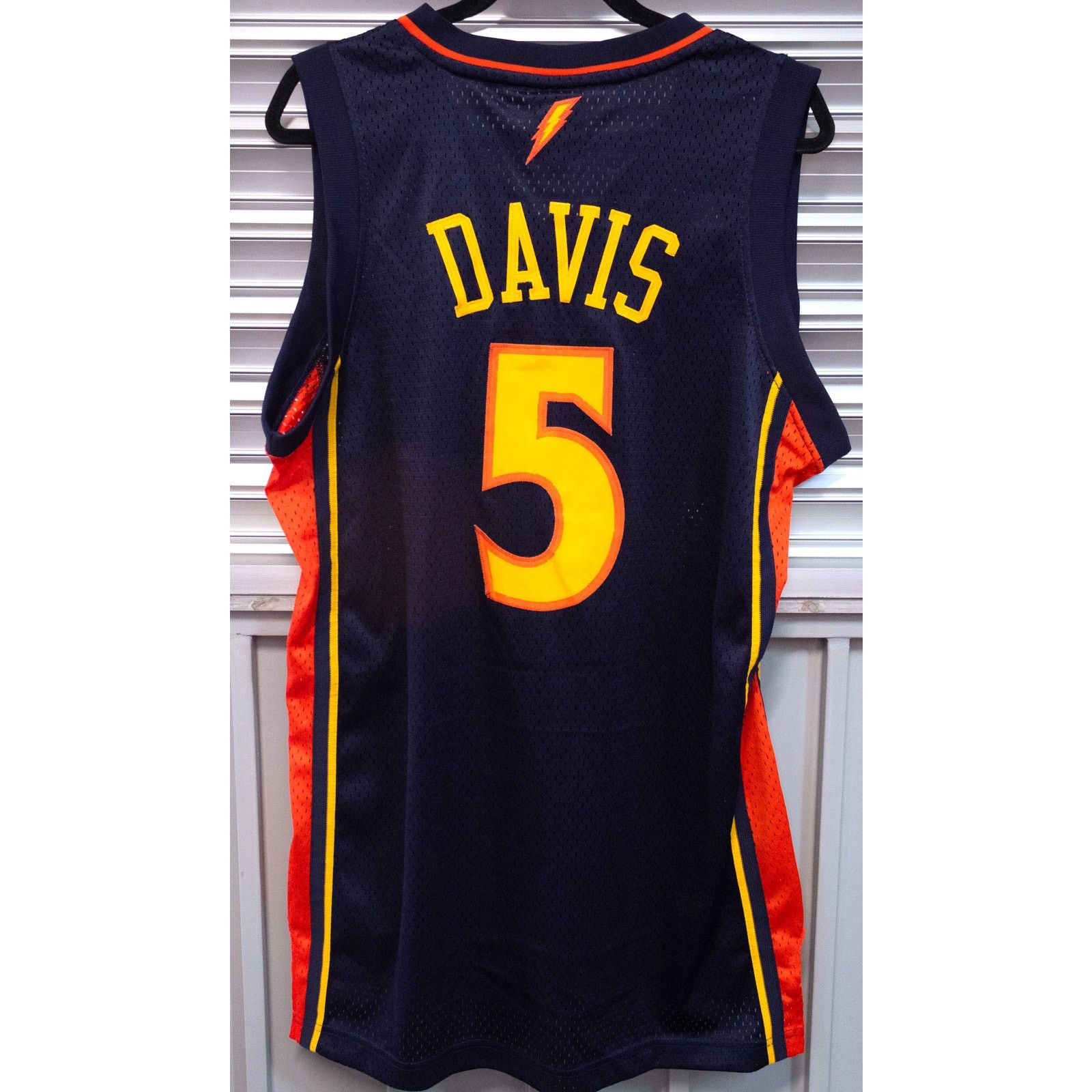 Adidas × NBA Baron DAVIS Golden GS Warriors 2000s Swingman jersey M navy Size US M / EU 48-50 / 2 - 2 Thumbnail