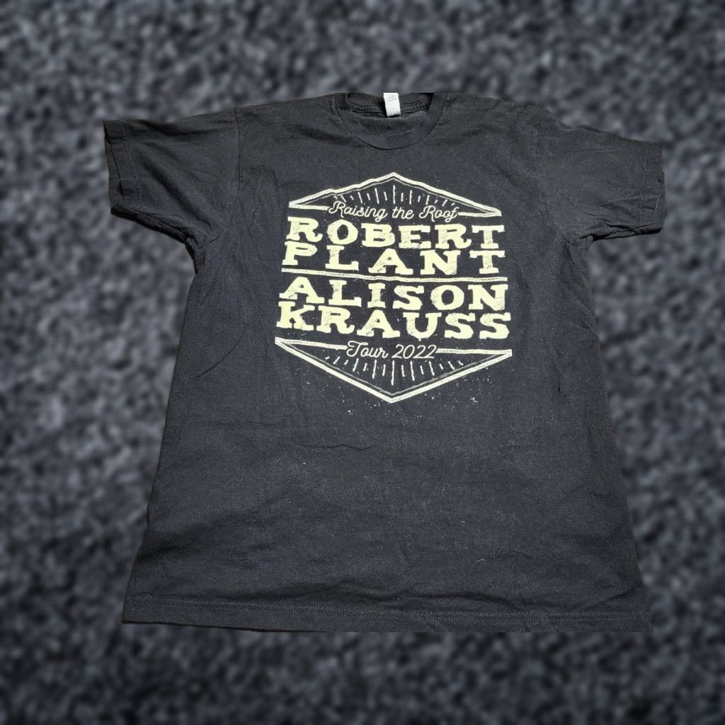 Cuts VINTAGE Robert Plant & Alison Krauss Concert Tour T-Shirt Unisex Adults Black Sz L 2022 Raising The Roof Size L / US 10 / IT 46 - 1 Thumbnail