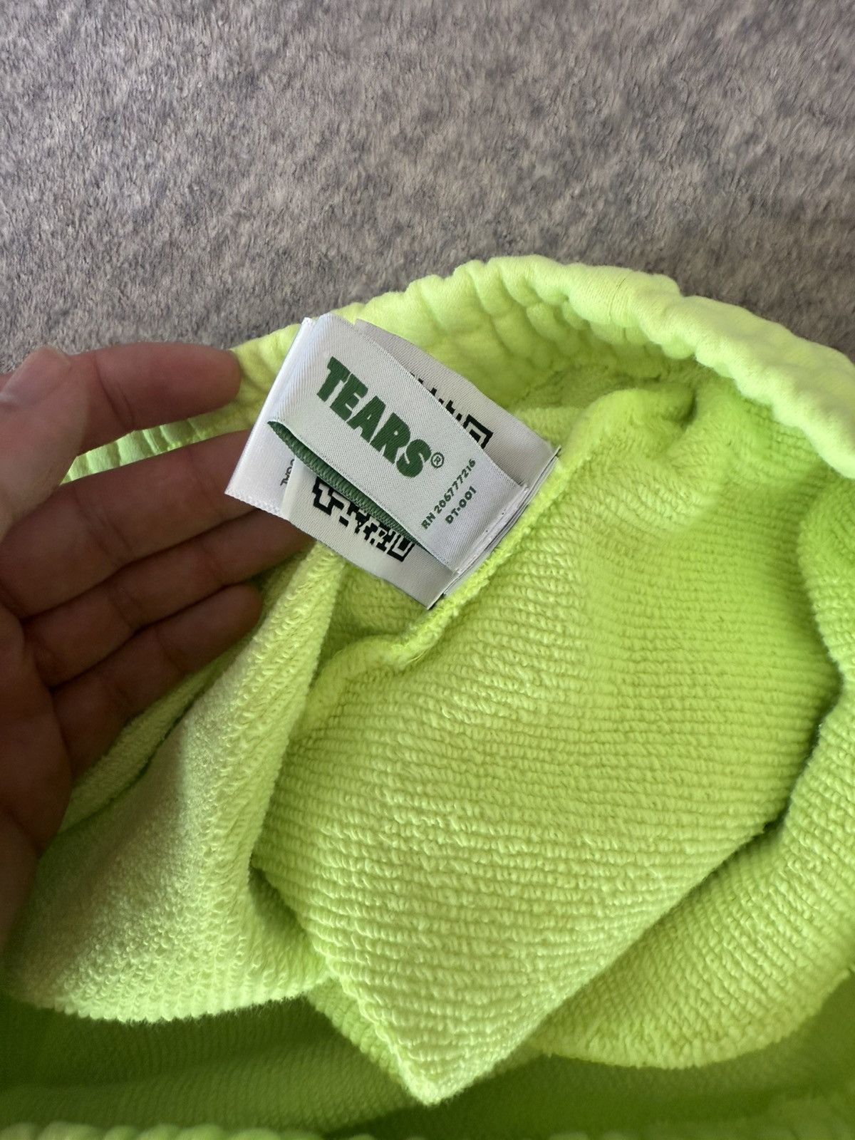 DENIM TEARS Denim Tears Mono Cotton Wreath Neon Green Sweatpants Size US 31 - 3 Thumbnail