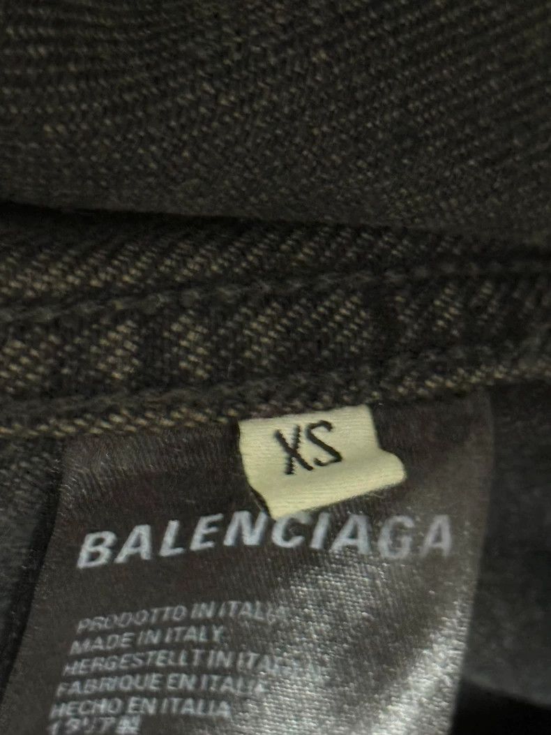 Balenciaga Balenciaga Solid Graffiti Single Breasted Lapel Long Sleev Size US XS / EU 42 / 0 - 7 Thumbnail