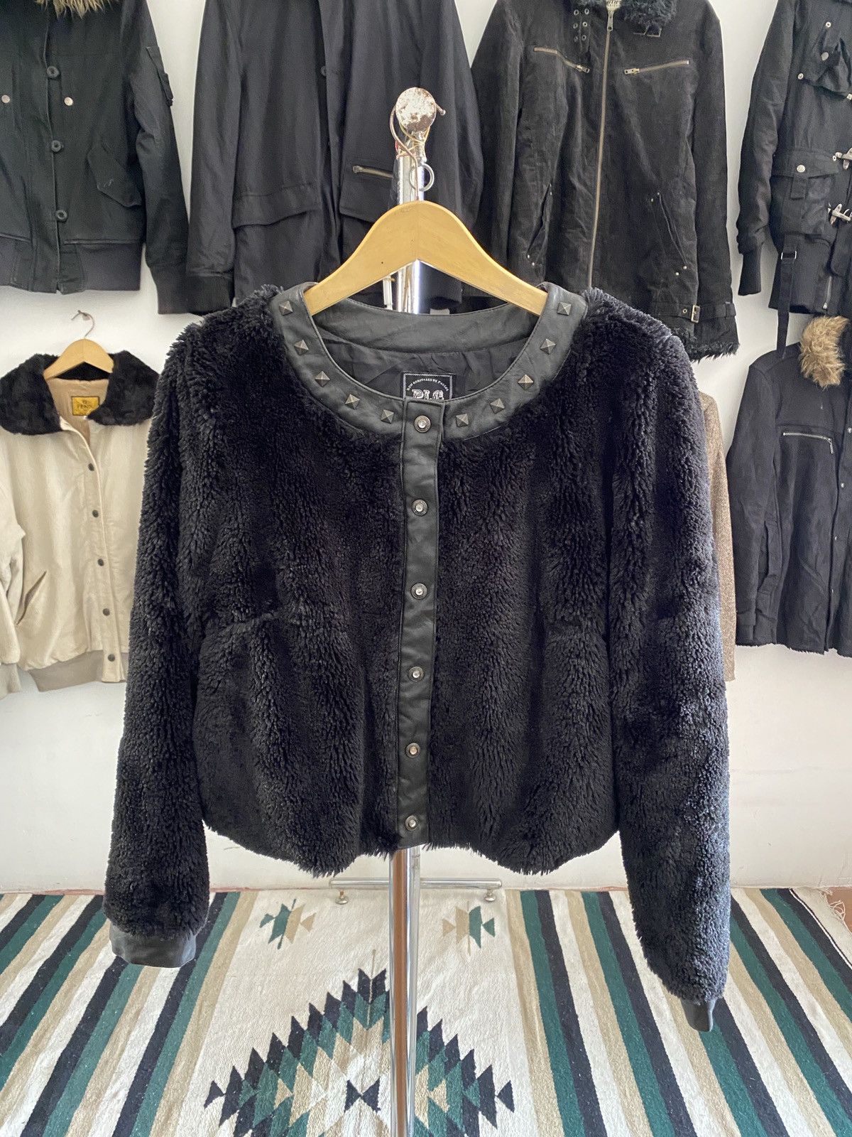 Le Grande Bleu (L.G.B.) Faux Fur Cropped Studded Jacket Dolce & Gabbana Style Y2K Size US L / EU 52-54 / 3 - 1 Thumbnail