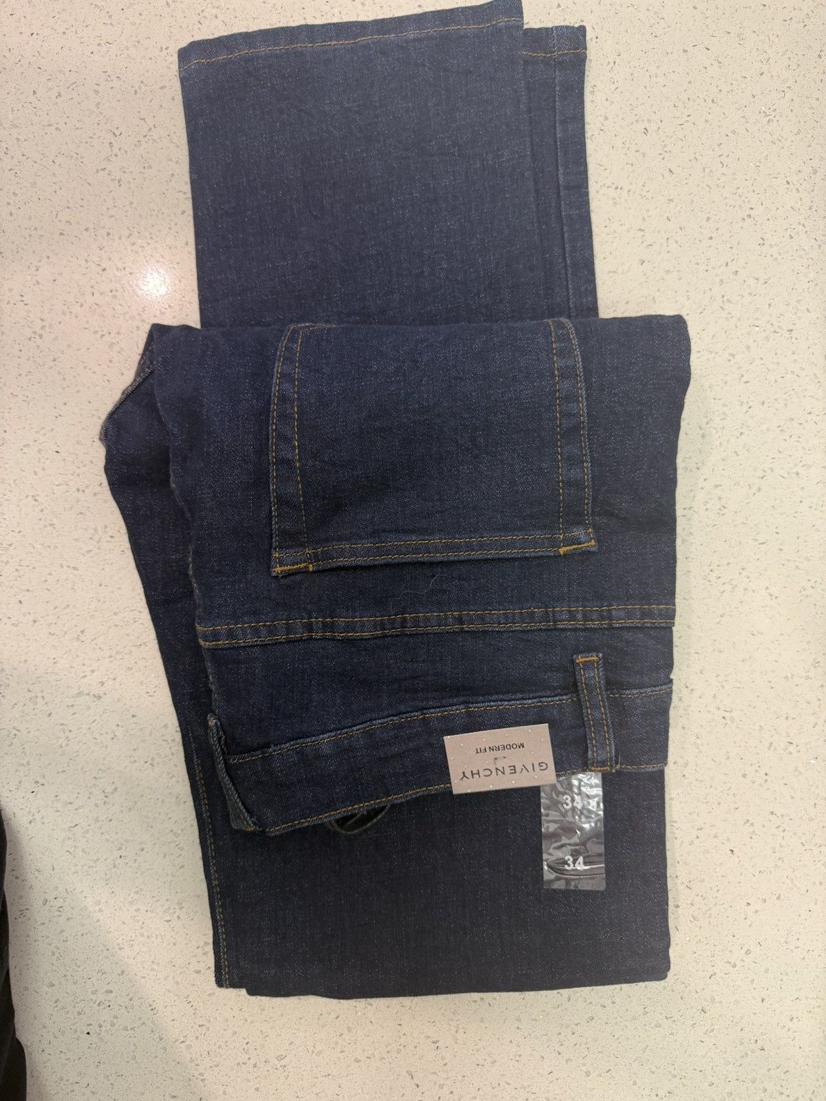 Givenchy Givenchy jeans Size US 34 / EU 50 - 3 Thumbnail