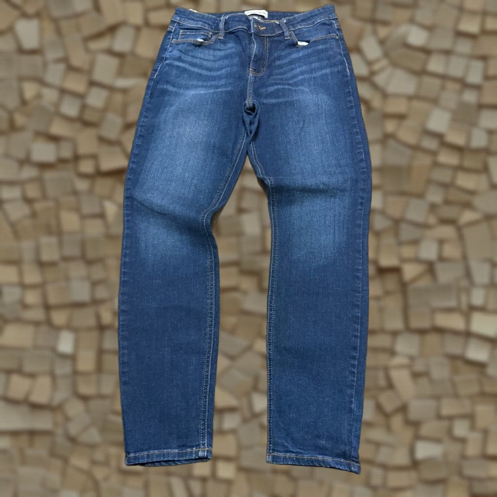 Vintage Studio Jeans, Womens Size 30, Blue Denim, Straight Leg, Pockets, Dark Wash Size 30" / US 8 / IT 44 - 1 Thumbnail