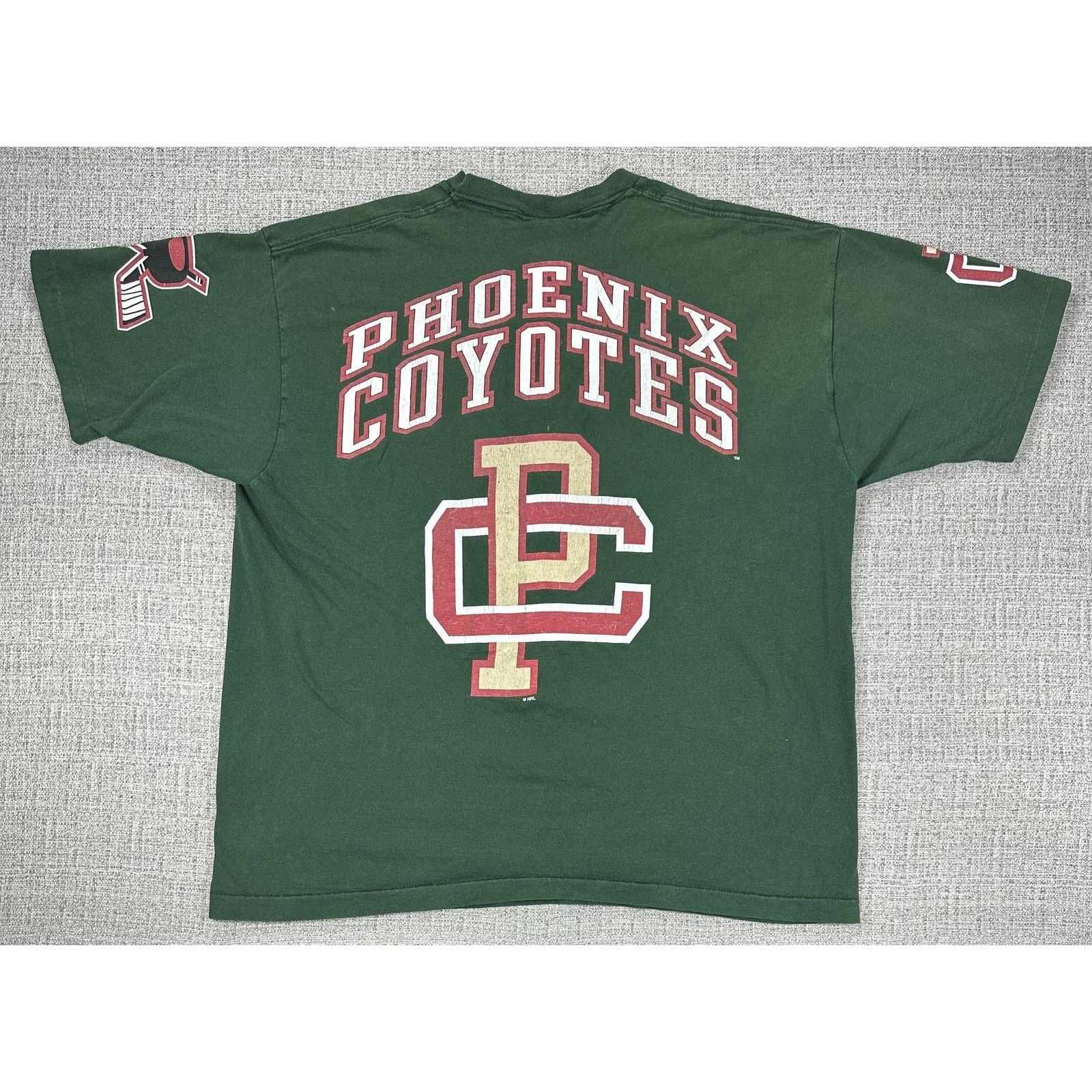 Pro Player Vintage Phoenix Coyotes Shirt Mens 2XL Pro Player Kachina Size US XXL / EU 58 / 5 - 13 Thumbnail