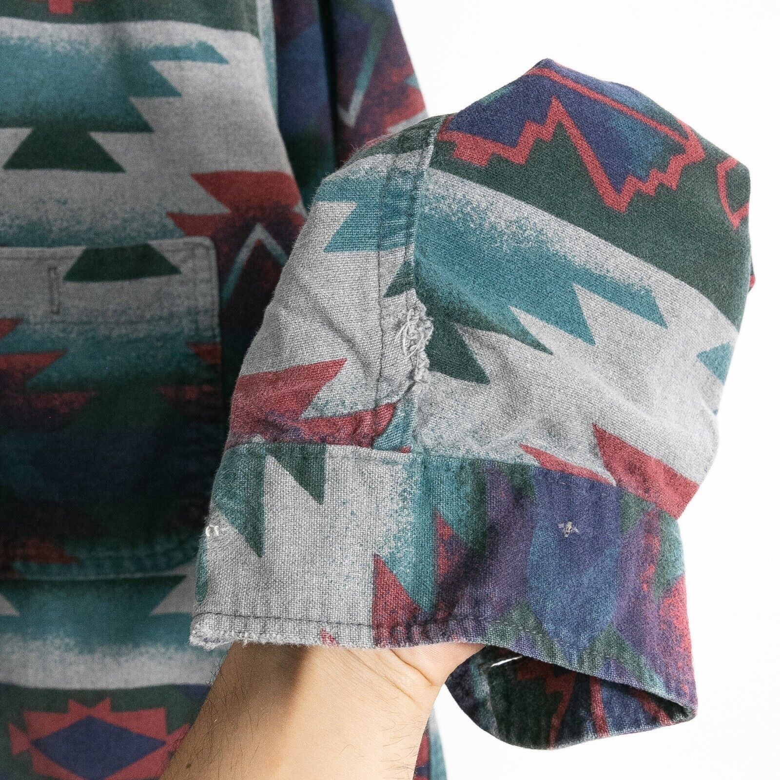 Vintage Vintage Cabelas Aztec Pattern Button Up Shirt Large Tall Size US L / EU 52-54 / 3 - 6 Thumbnail