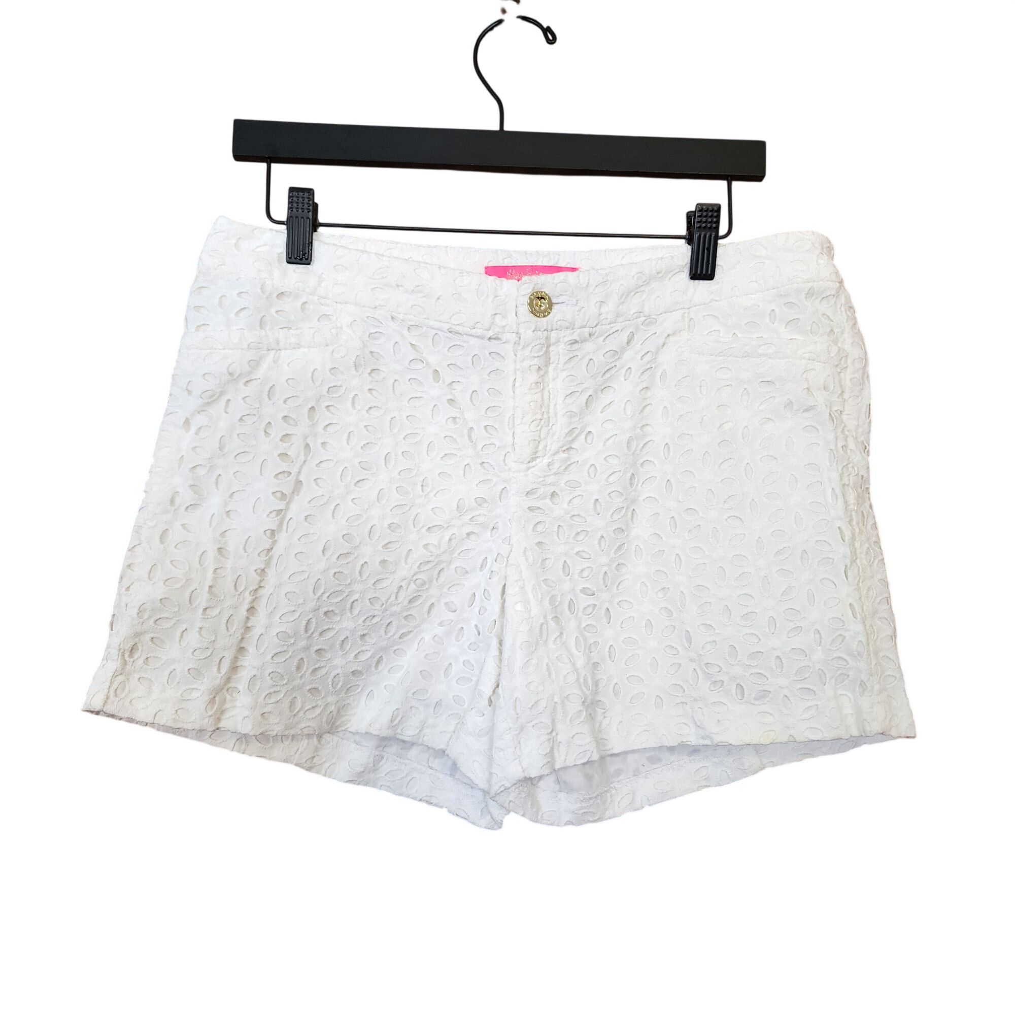 Lilly Pulitzer Lilly Pulitzer Kelly Shorts Resort White Oval Flower Petal S Size 30" / US 8 / IT 44 - 1 Thumbnail