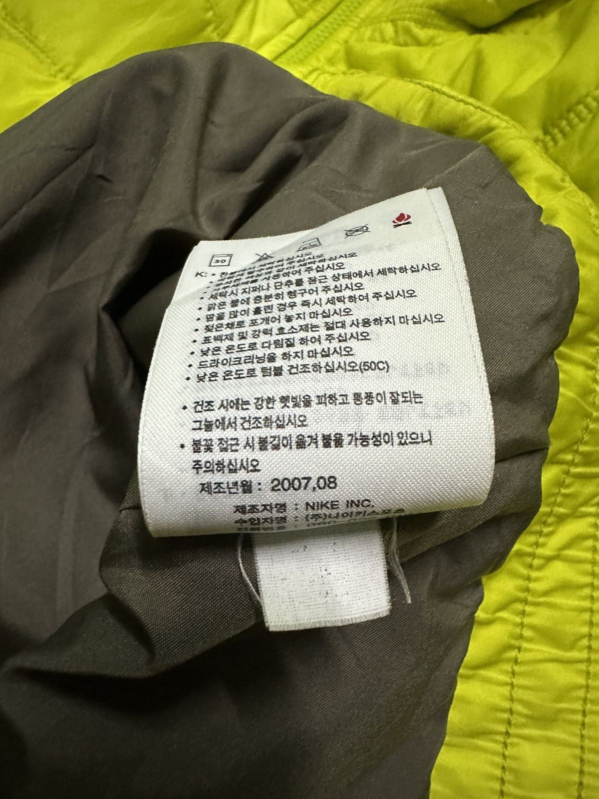 Nike ACG Nike ACG down jacket Size US M / EU 48-50 / 2 - 8 Thumbnail